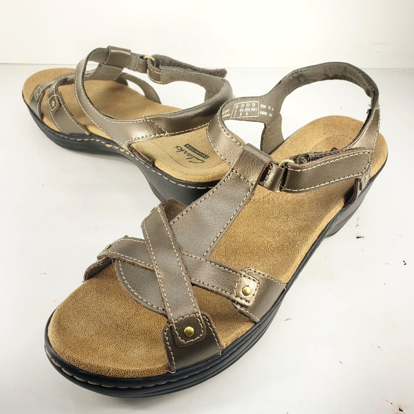 Clarks Clarks Hayla Flute Gold Leather Sandal Wedge Size US 8.5 Women Strappy Ankle Buckle Leather Upper Cushioned M Outsole Solid Gold Leather Mid Heel Size US 9 / IT 39 - 2 Thumbnail