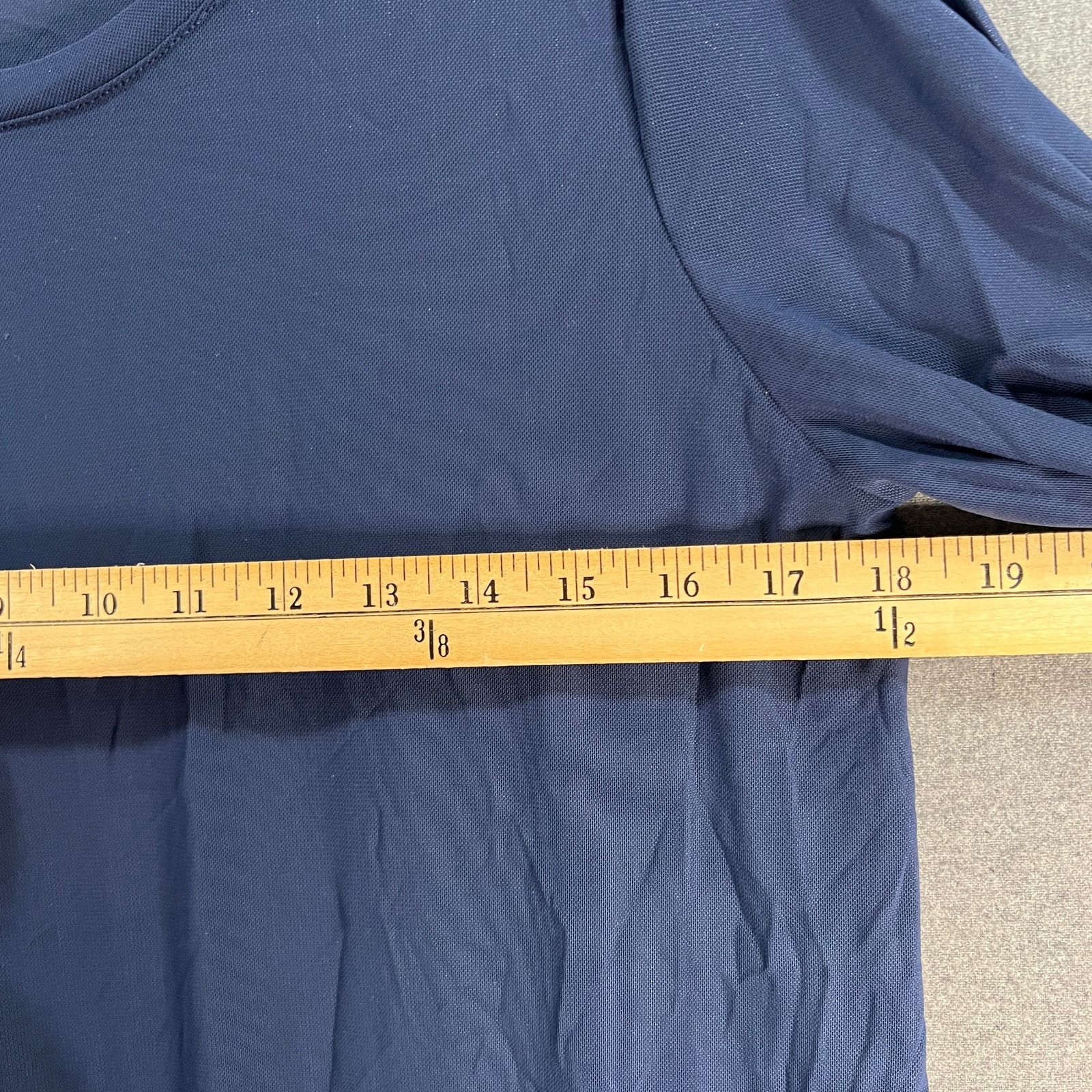 Other LOGO Layers by Lori Goldstein Mesh Crew Neck Size M / US 6-8 / IT 42-44 - 9 Thumbnail