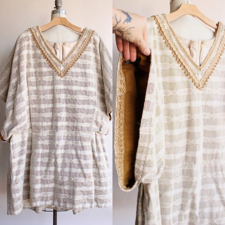 Vintage Vintage Mans Roman Style Costume Tunic, Worn by Richard Keil Size US XXL / EU 58 / 5 - 1 Thumbnail