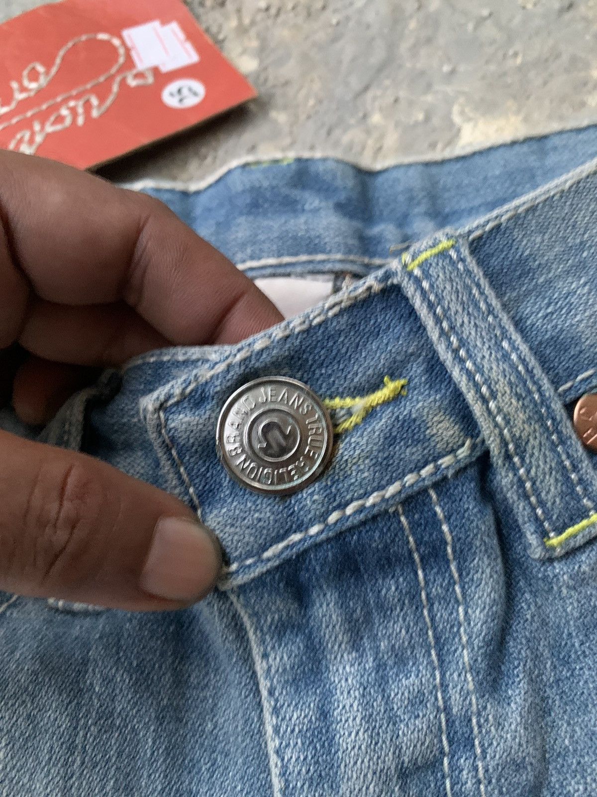 True Religion NWT True Religion joey cut off denim short hot pants Size 25" / US 0 / IT 36 - 9 Thumbnail