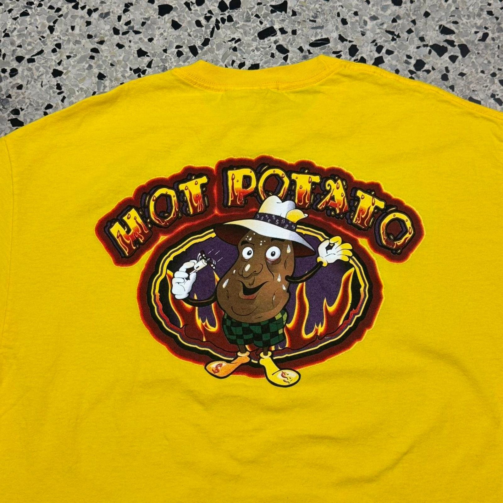 Fruit Of The Loom × Vintage VINTAGE Y2K MIKOHN GAMING HOT POTATO TEE: Size US XL / EU 56 / 4 - 2 Thumbnail