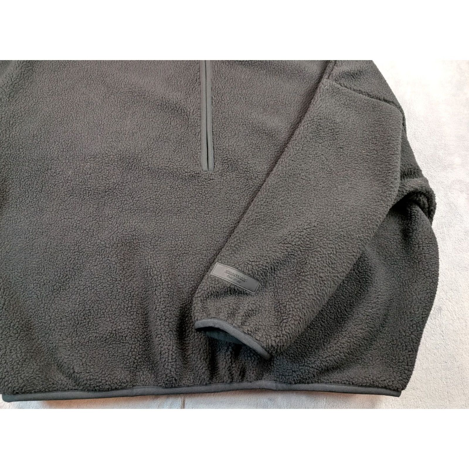 Essentials Essentials Fear Of God Black 1/4 Zip Oversized Pullover Sweatshirt M Black Logo Zipper City Street Urban Mens Size US M / EU 48-50 / 2 - 7 Thumbnail