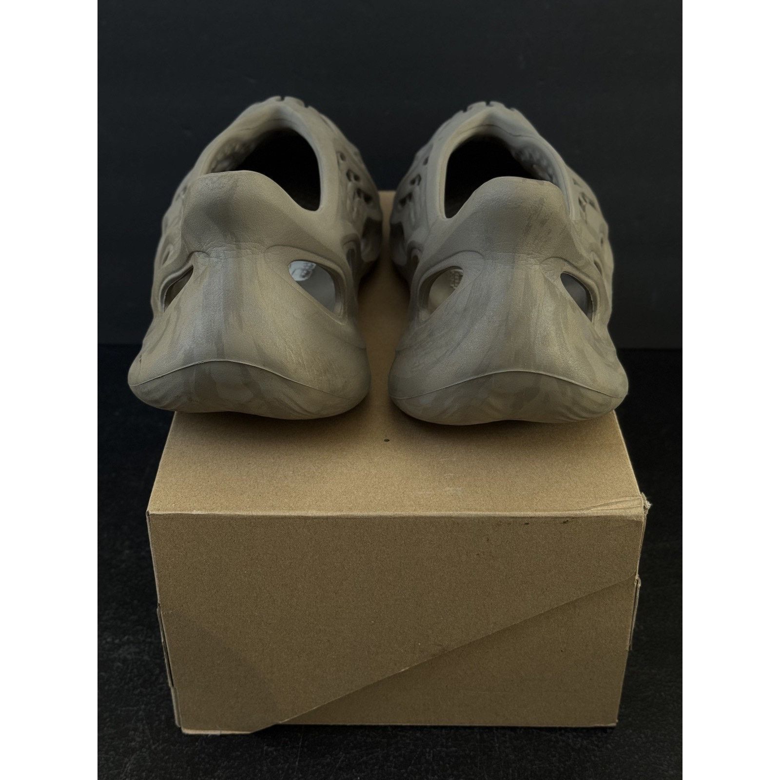 Adidas Adidas x Yeezy Foam RNR Runner MX Granite - Size 11 no box Size US 11 / EU 44 - 5 Thumbnail