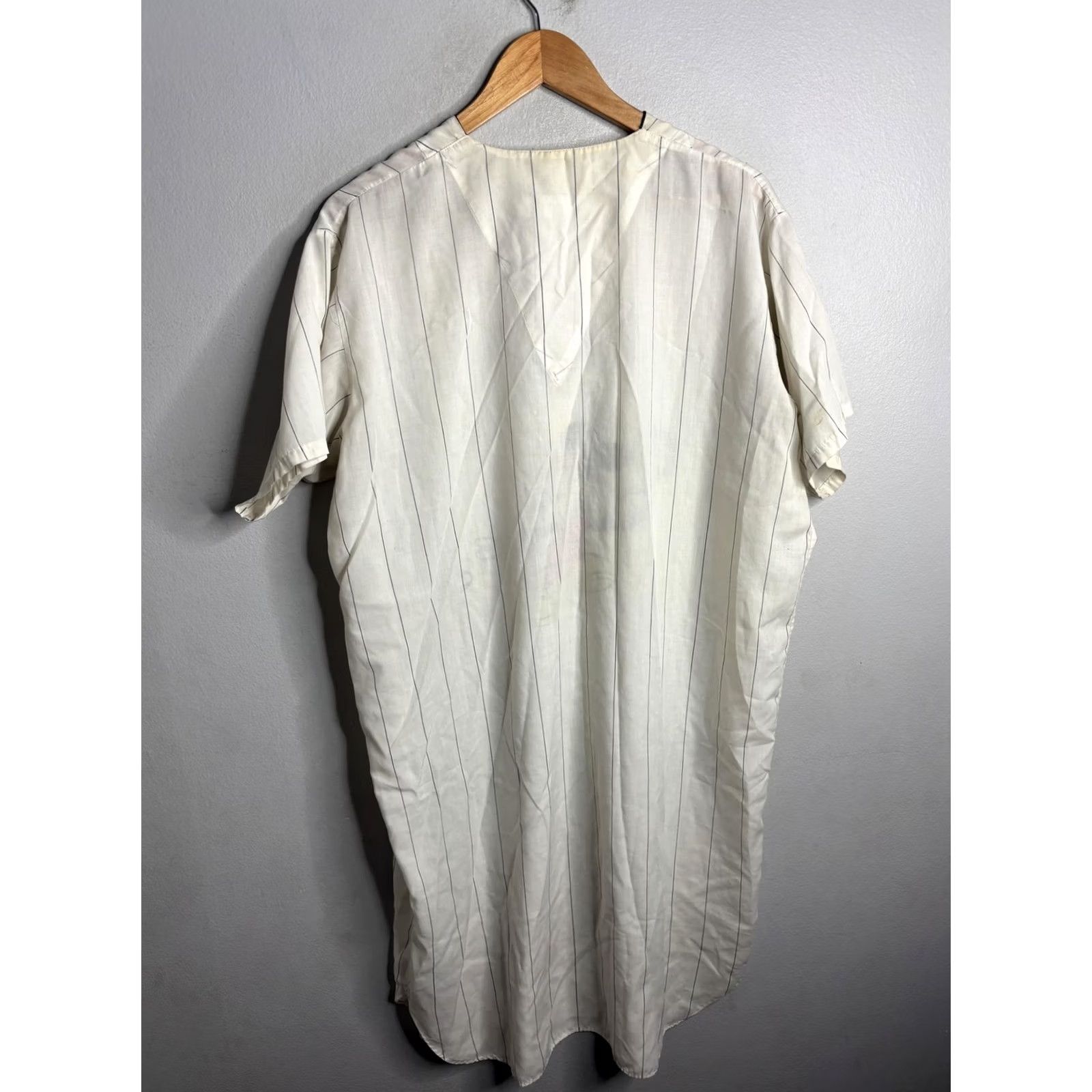 Disney VINTAGE Disney Mickey Mouse Sleepshirt Womens One Size White Kaftan Nightgown Size ONE SIZE - 4 Thumbnail
