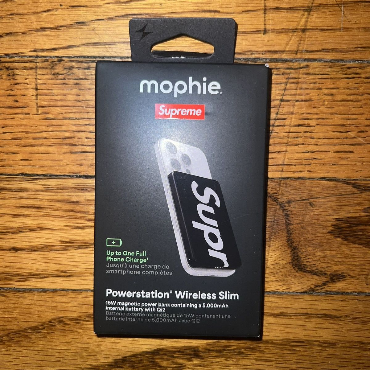 Mophie × Supreme Supreme Mophie QI2 Powerstation Black Size ONE SIZE - 4 Thumbnail