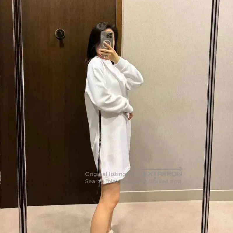 Burberry Burberry White Cotton Logo Sweatshirt. Size L / US 10 / IT 46 - 6 Thumbnail