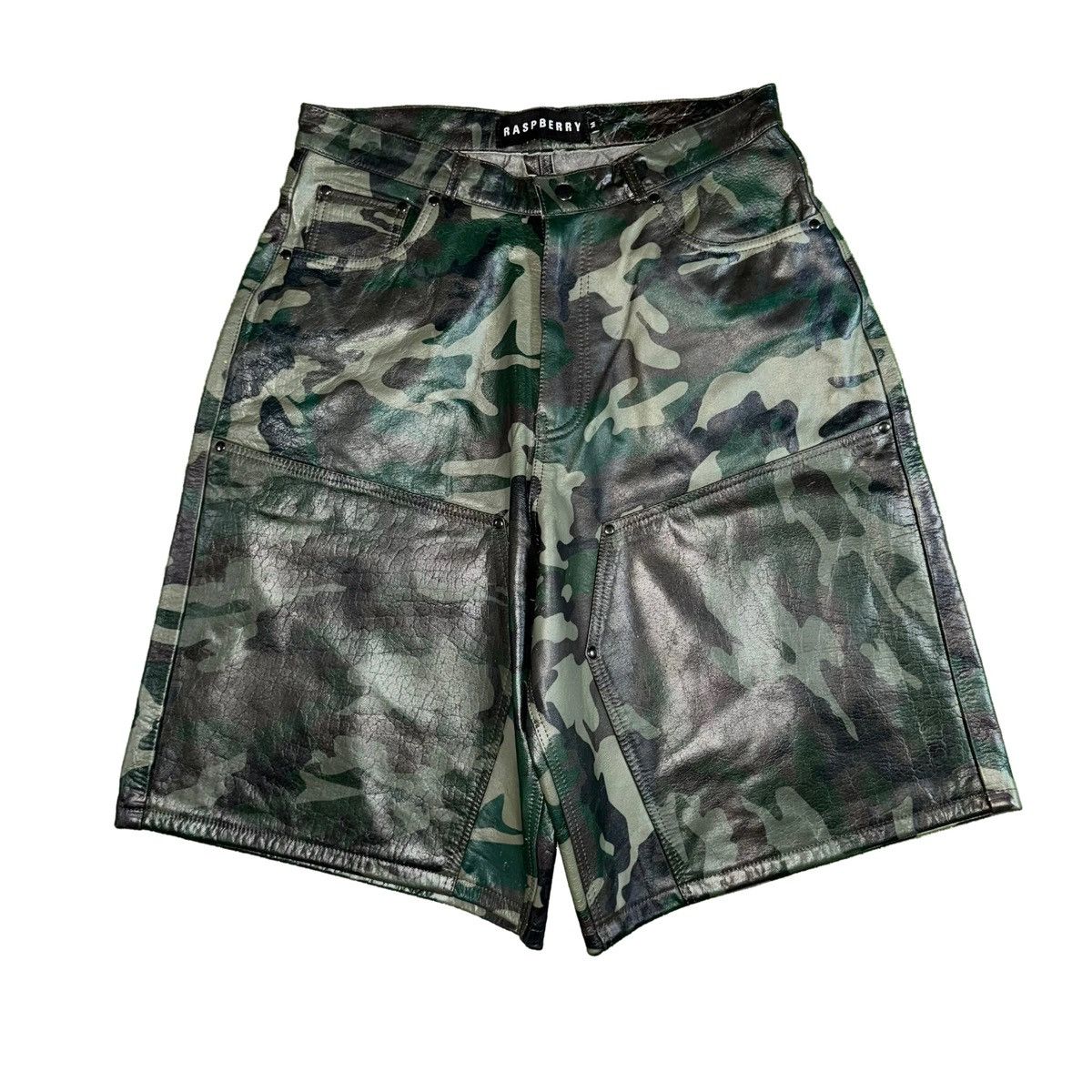The GV Gallery GV GALLERY RASPBERRY HILLS CAMO SHORTS Sz M 31-35in 