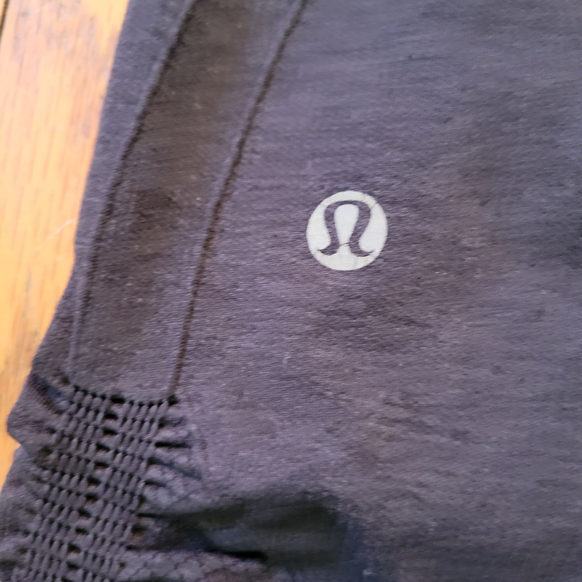 Lululemon Lululemon Yoga Crop Leggings Ruched Details High Waist 8 IN Size 30" / US 8 / IT 44 - 4 Thumbnail