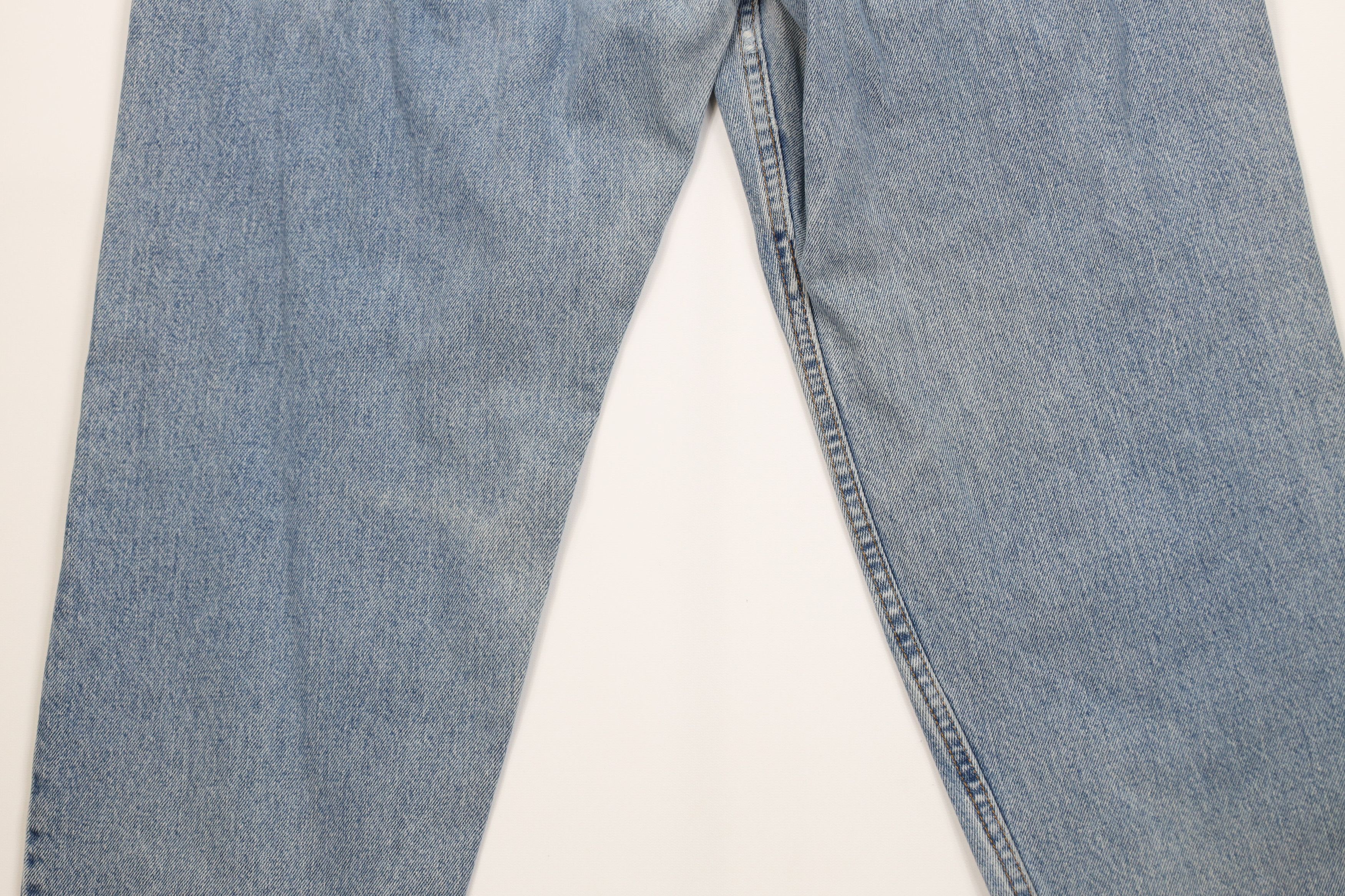 Levi's Vintage 90s Levis 560 Loose Fit Tapered Leg Denim Jeans Size US 32 / EU 48 - 12 Thumbnail