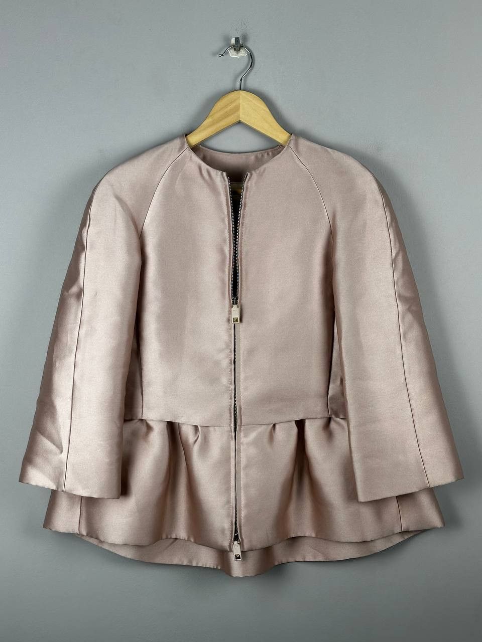 Valentino Valentino Sub Zero Couture 2013 Luxury Satine Down Jacket Size S / US 4 / IT 40 - 1 Thumbnail