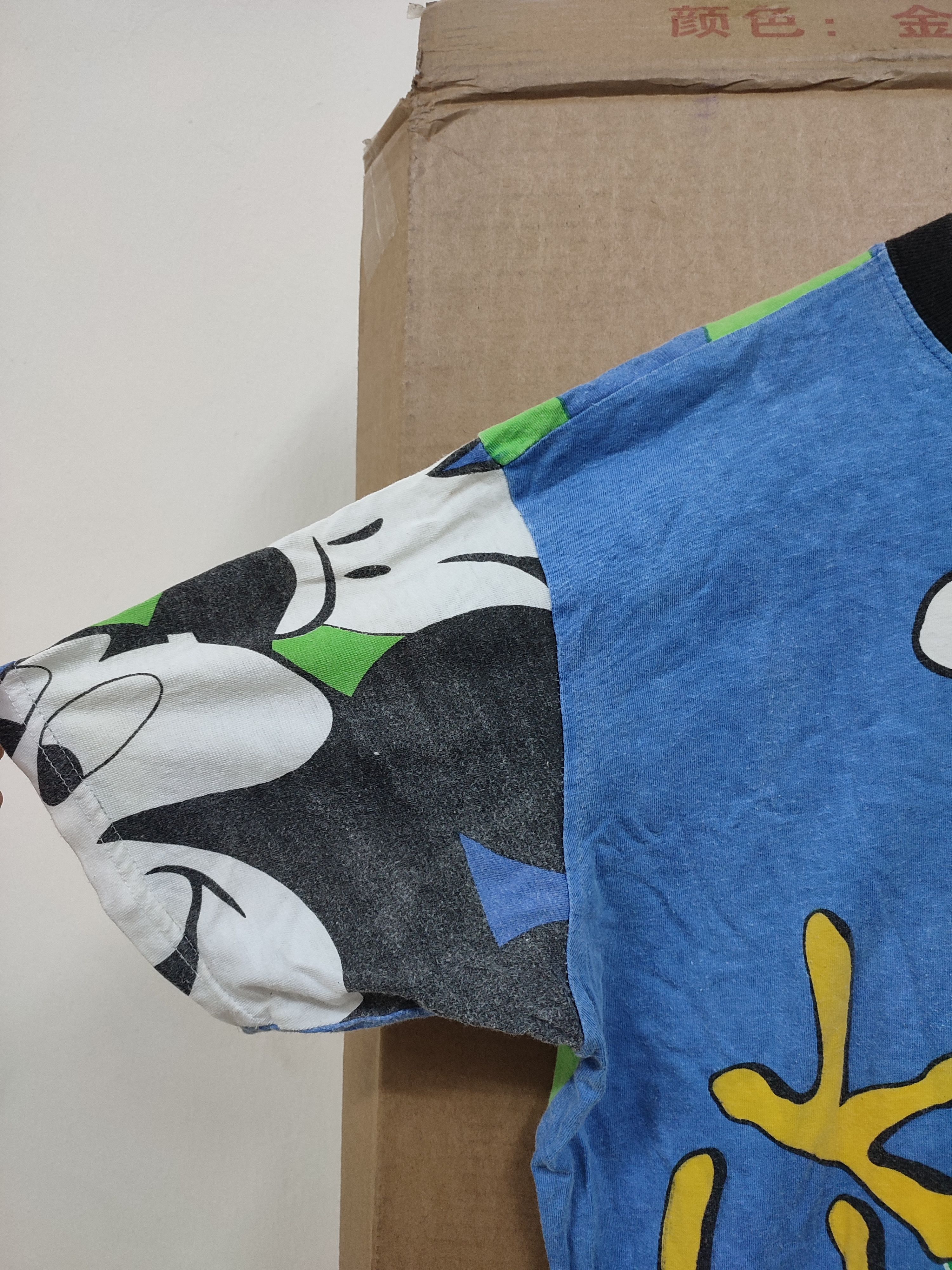 Disney 💥90s💥 MICKEY MOUSE SURFING VINTAGE TEES Size US L / EU 52-54 / 3 - 3 Thumbnail