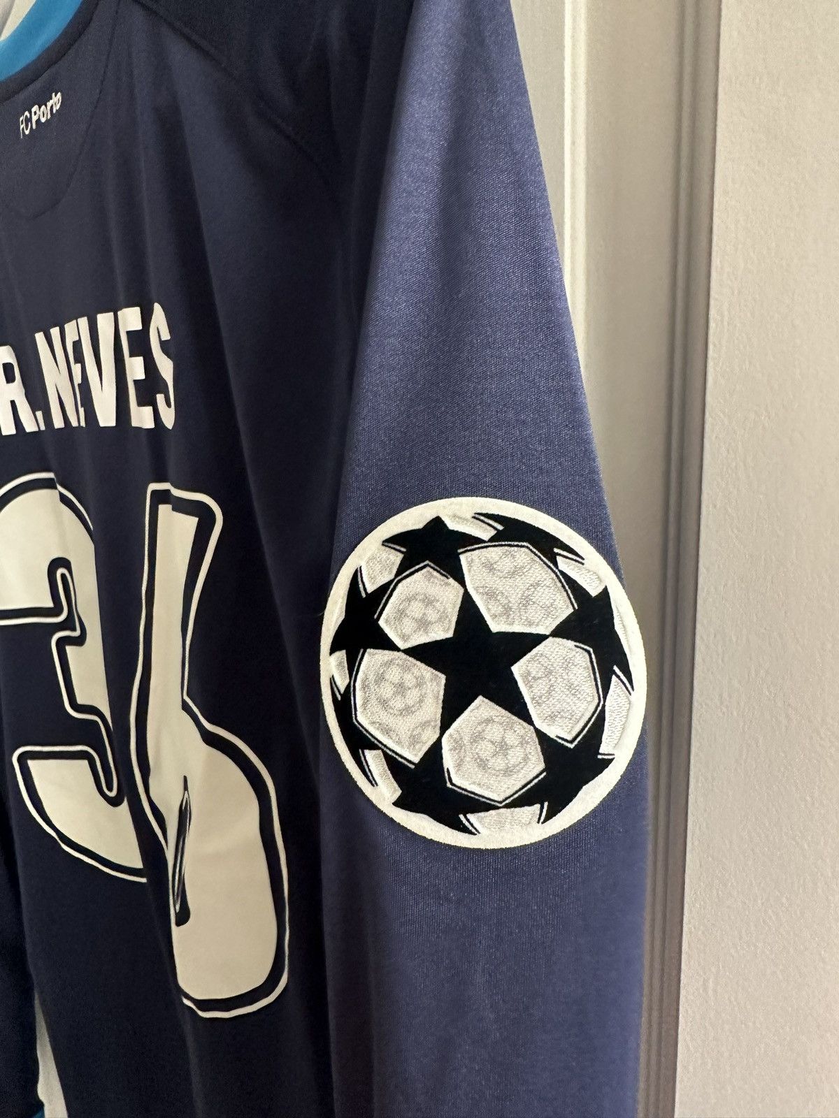 Warrior FC Porto x Ruben Neves x Champions League x Match Worn Size US M / EU 48-50 / 2 - 4 Thumbnail
