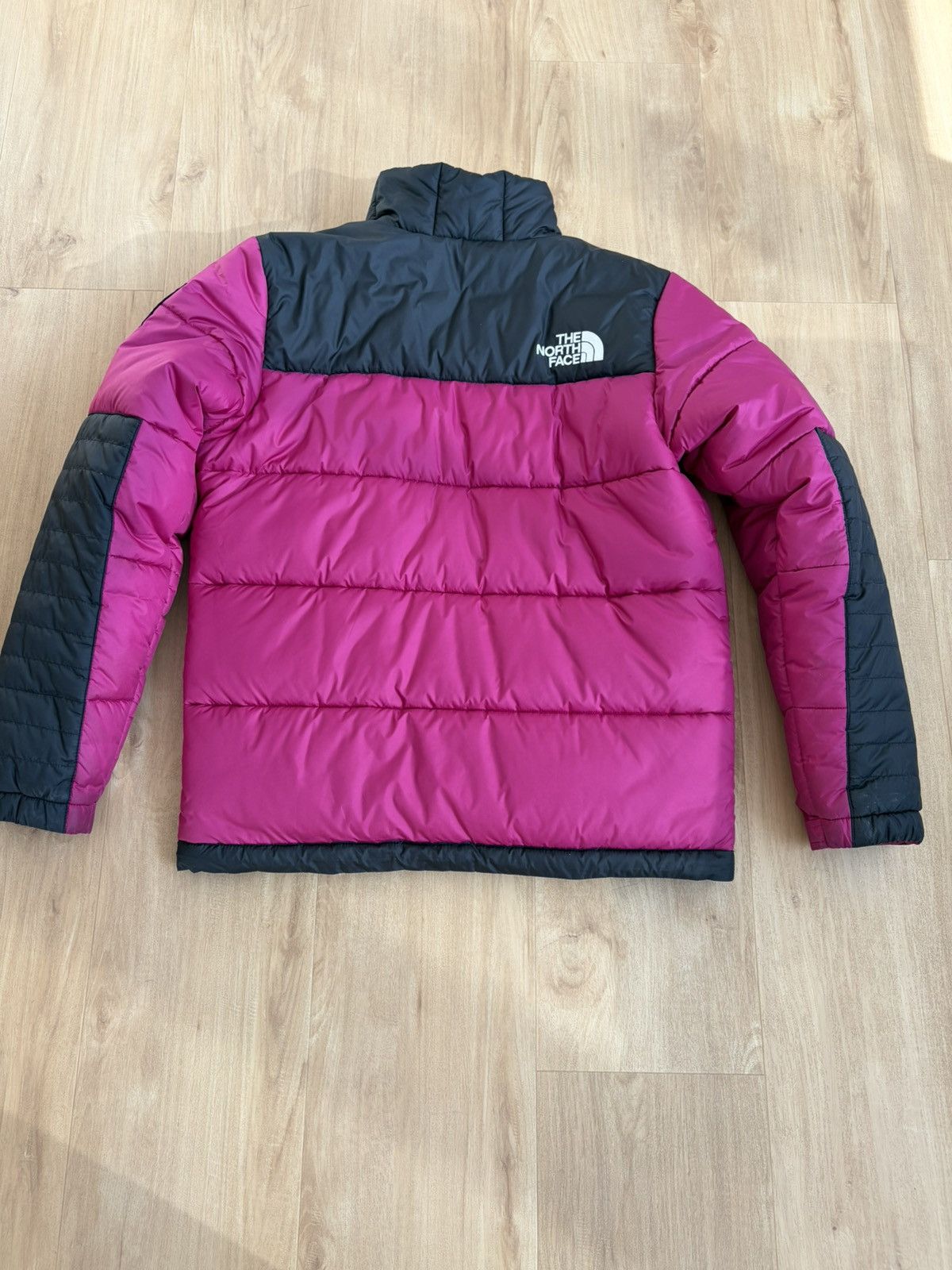 The North Face Brand New down jacket Fuschia/Black Size US M / EU 48-50 / 2 - 2 Thumbnail
