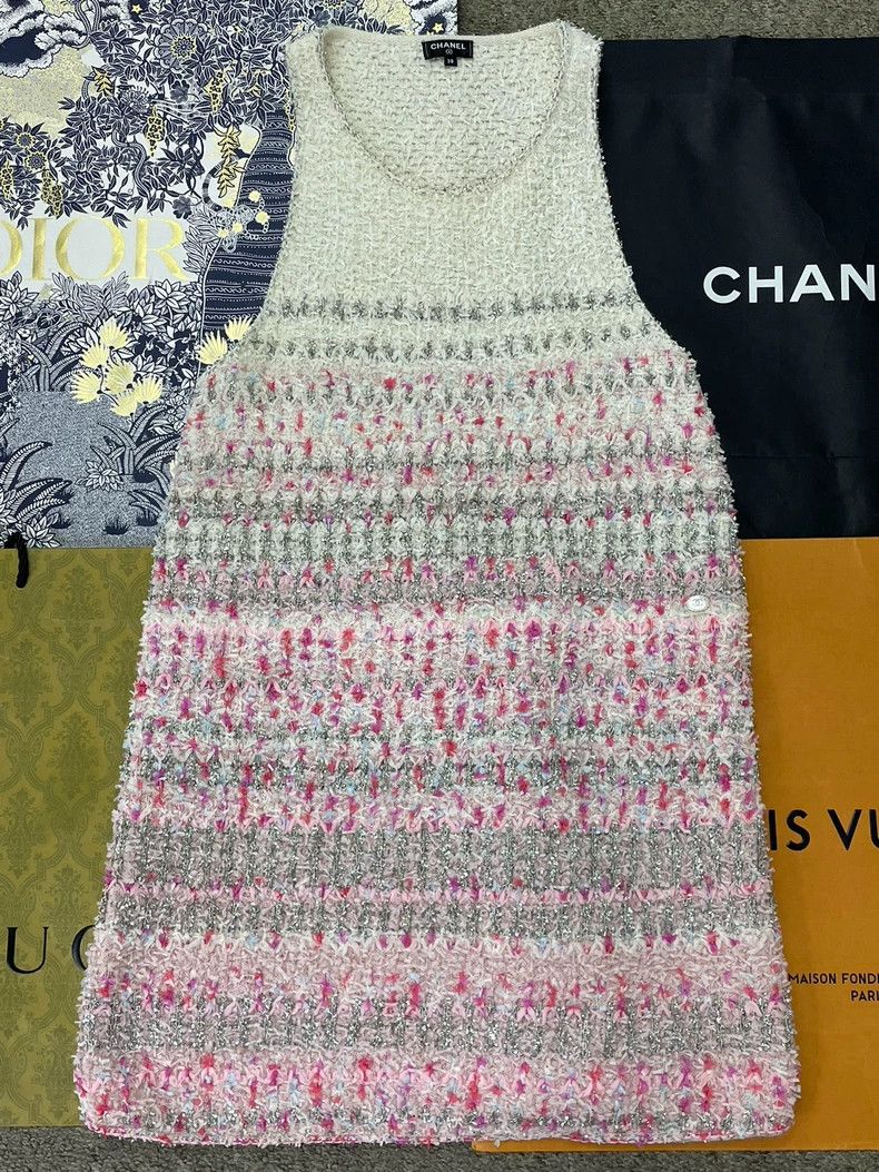 Chanel chanel Waterfall Series Pink Tweed Gradient Sequin Dress Size XS / US 0-2 / IT 36-38 - 1 Thumbnail