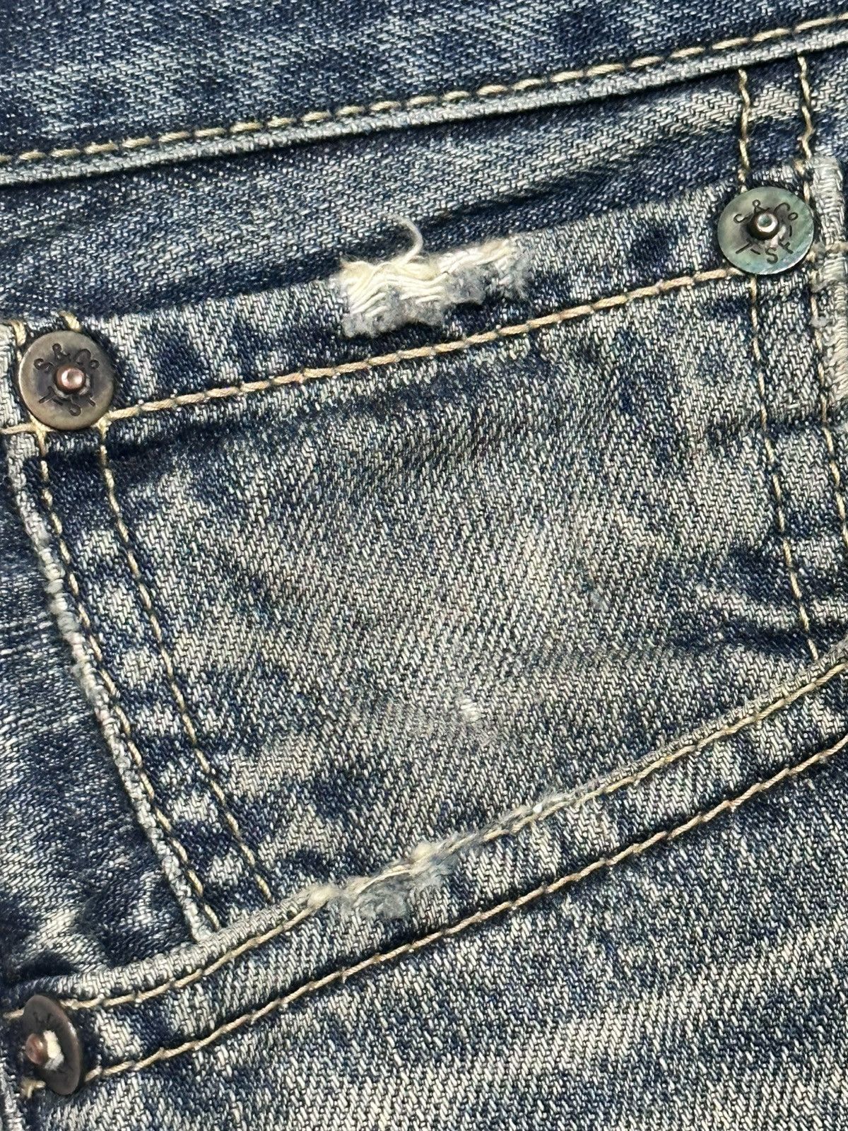 Levi's Levi’s 502 Regular Tapered Fit MudWash Distressed Faded Jean Size US 34 / EU 50 - 12 Thumbnail