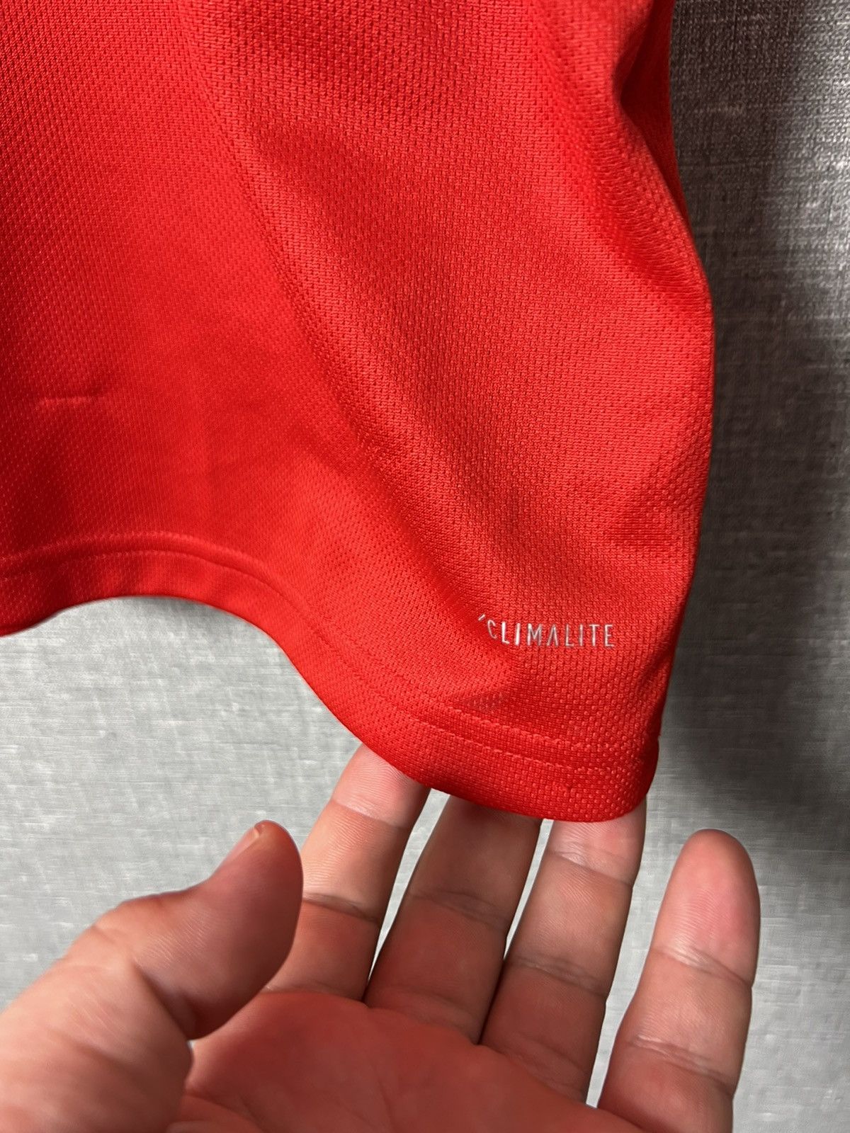 Adidas ADIDAS SPAIN NATIONAL TEAM 2017 / 2018 HOME FOOTBALL JERSEY Size US XL / EU 56 / 4 - 9 Thumbnail