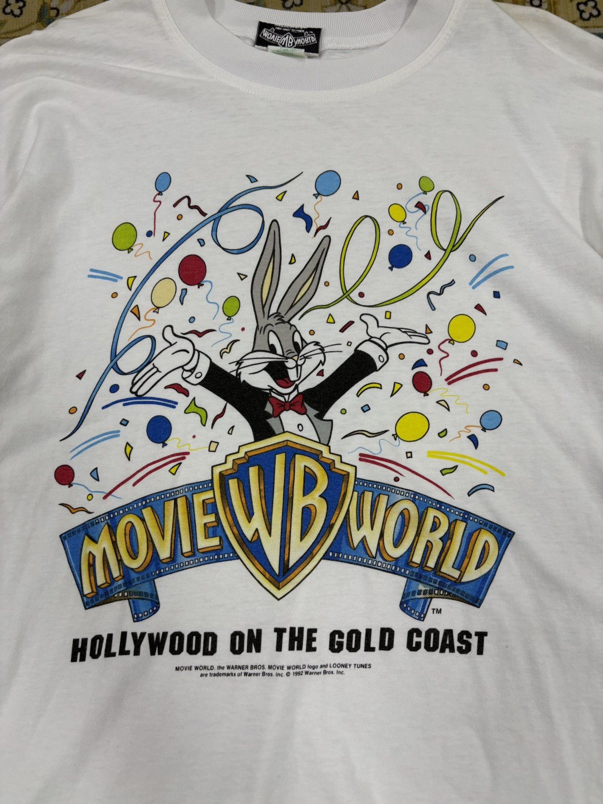 Vintage Vintage 1992 Warner Bros Tshirt Size US L / EU 52-54 / 3 - 5 Thumbnail