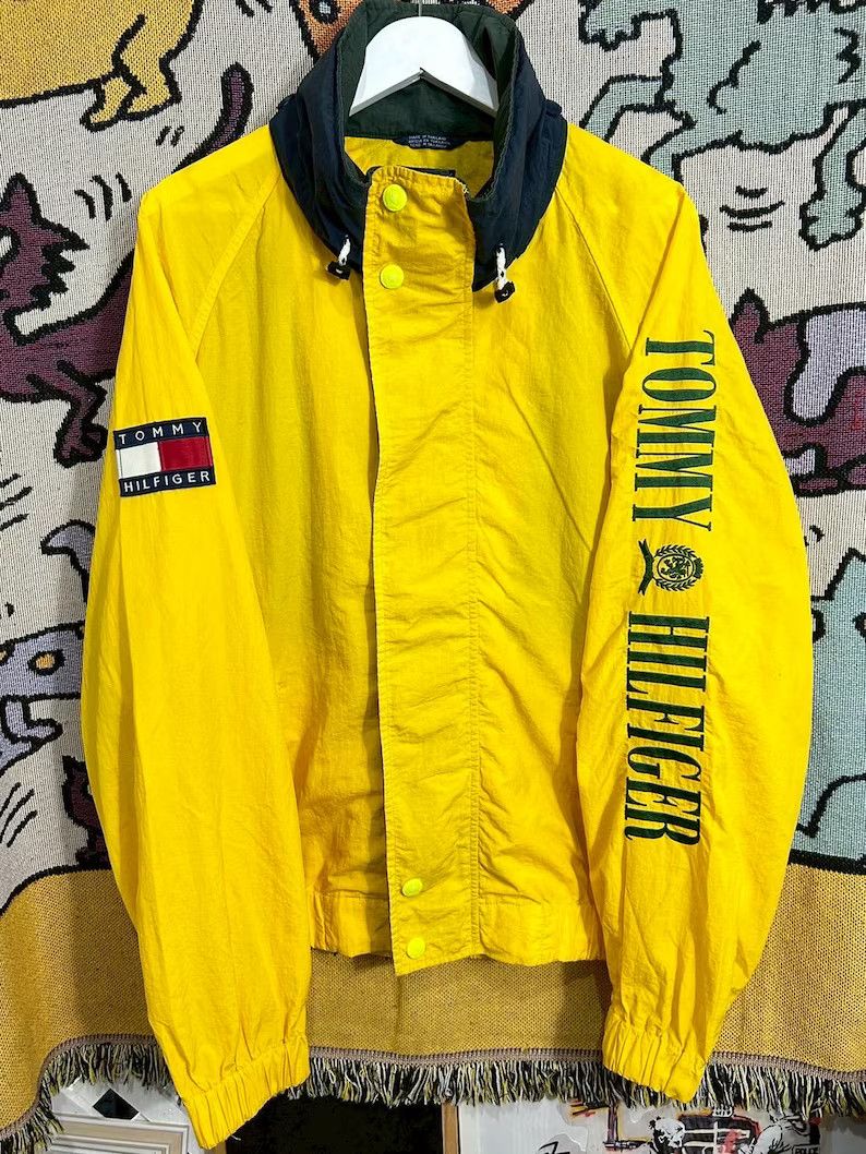 Tommy Hilfiger Vintage 90s Tommy Hilfiger Jacket size XL Size US XL / EU 56 / 4 - 1 Thumbnail
