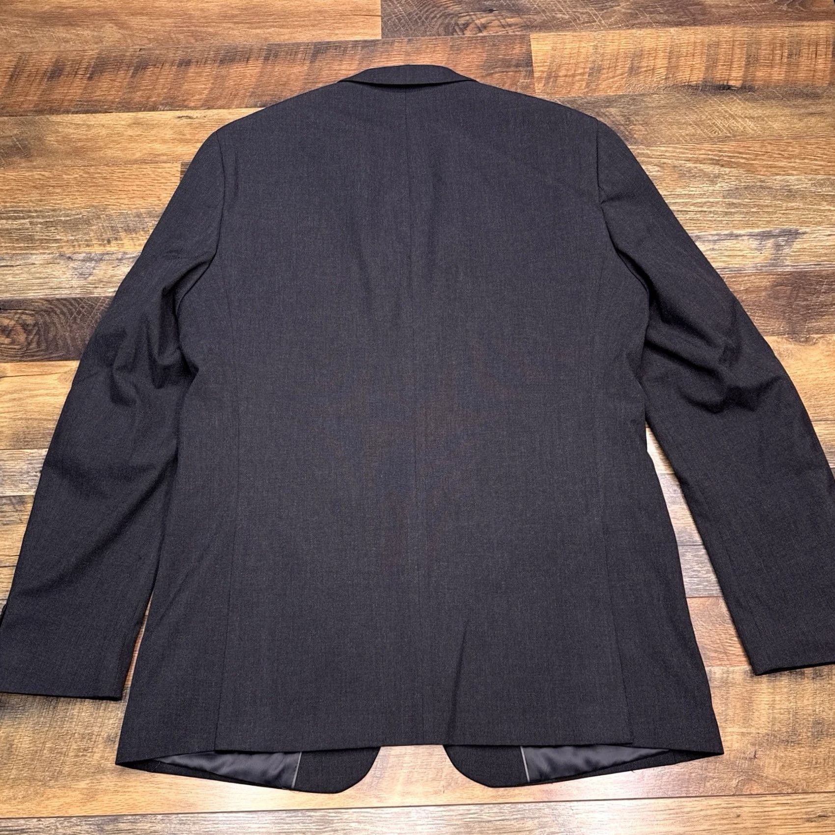 Van Heusen Van Heusen Flex Suit 42 Long Gray Pants 36x32 Stretch 2 Piece - 42" Jacket Sleeve Button Style 4-Button Size 42R - 3 Thumbnail