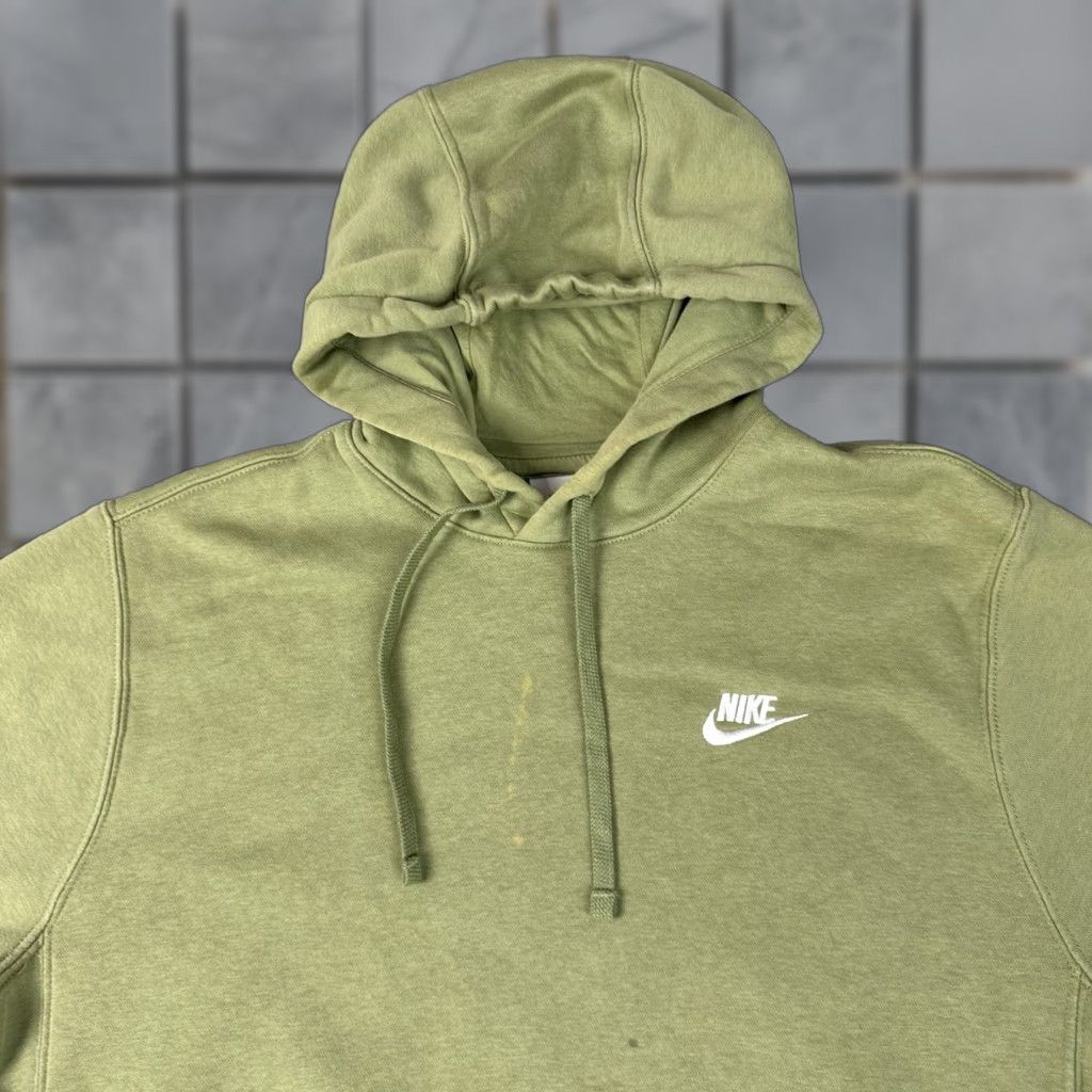 Nike Nike Hoodie Mens M Green Sweatshirt Club Fleece Sportswear Distressed Rare Embroidered Logo Full Zip Hooded Pockets 90s Grunge Vintage? Size US M / EU 48-50 / 2 - 1 Thumbnail