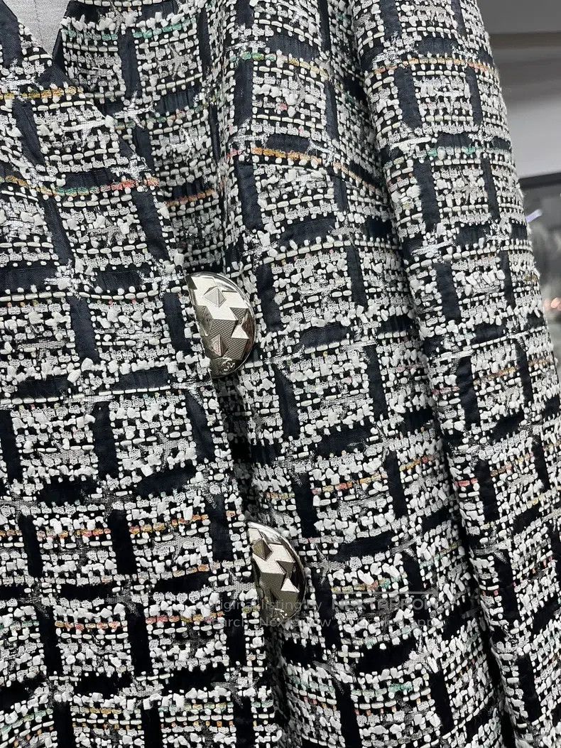 Chanel Chanel Airport series silver tweed jacket Size XXS / US 00 / IT 34 - 2 Thumbnail
