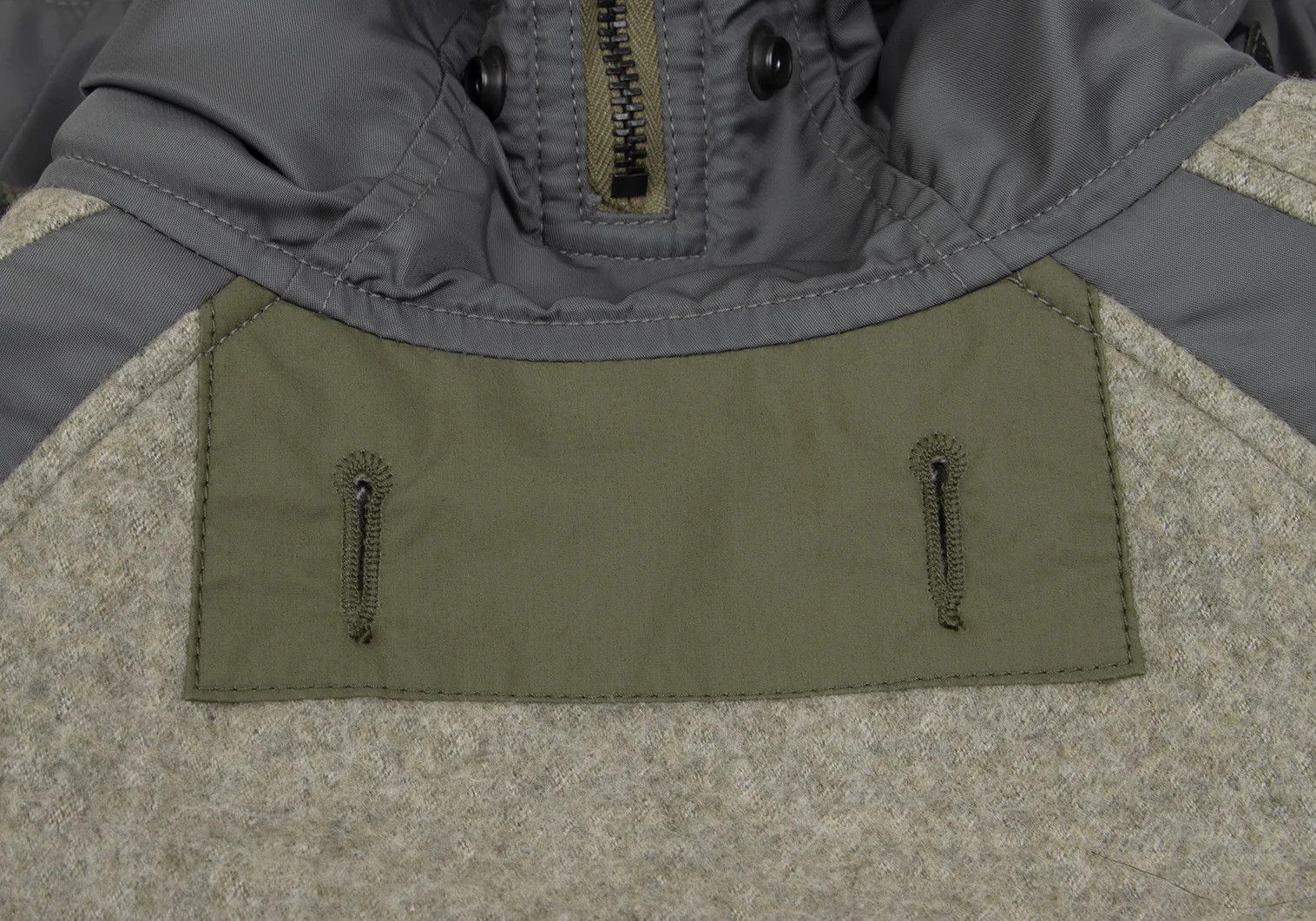 Junya Watanabe Military-Style Fur-Trimmed Hoodie Coat in Khaki Size S Size US S / EU 44-46 / 1 - 16 Thumbnail