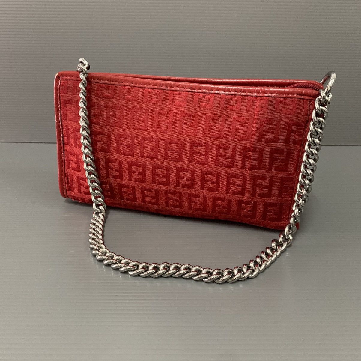 Fendi Fendi Small Chain Pochette Clutch Bag Size ONE SIZE - 1 Thumbnail
