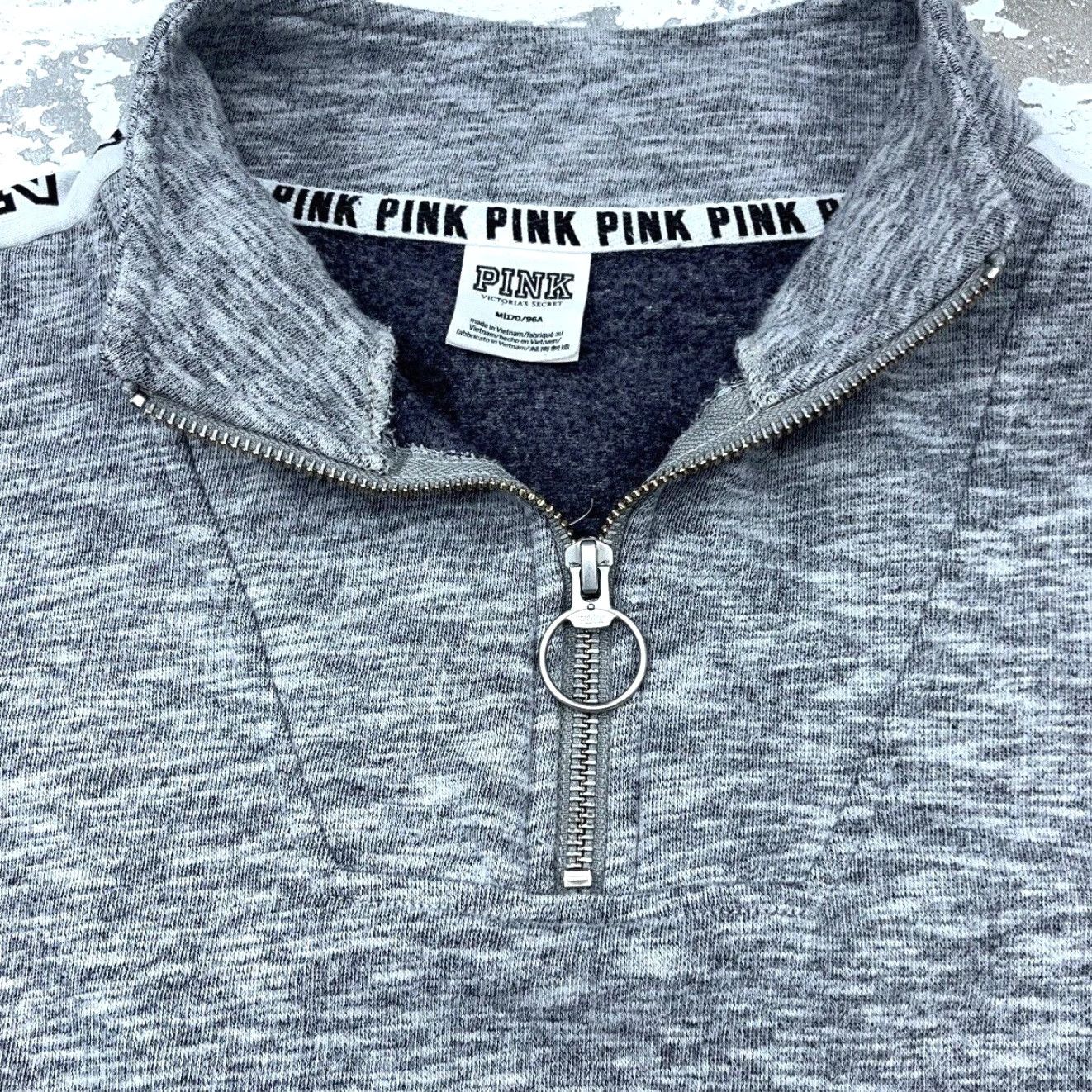 Victoria's Secret Victoria's Secret PINK Sweatshirt Women Medium Gray White Quarter Zip Sweater Crop Size M / US 6-8 / IT 42-44 - 3 Thumbnail