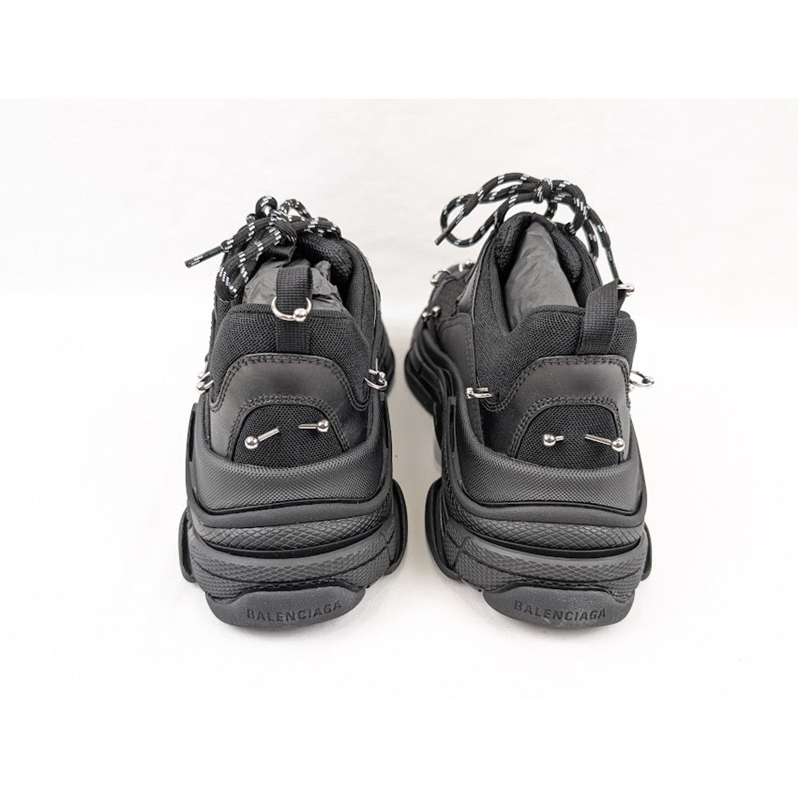 Balenciaga o1rshd1 Triple S Soccer Sneakers in Black/Silver Size US 13 / EU 46 - 20 Thumbnail