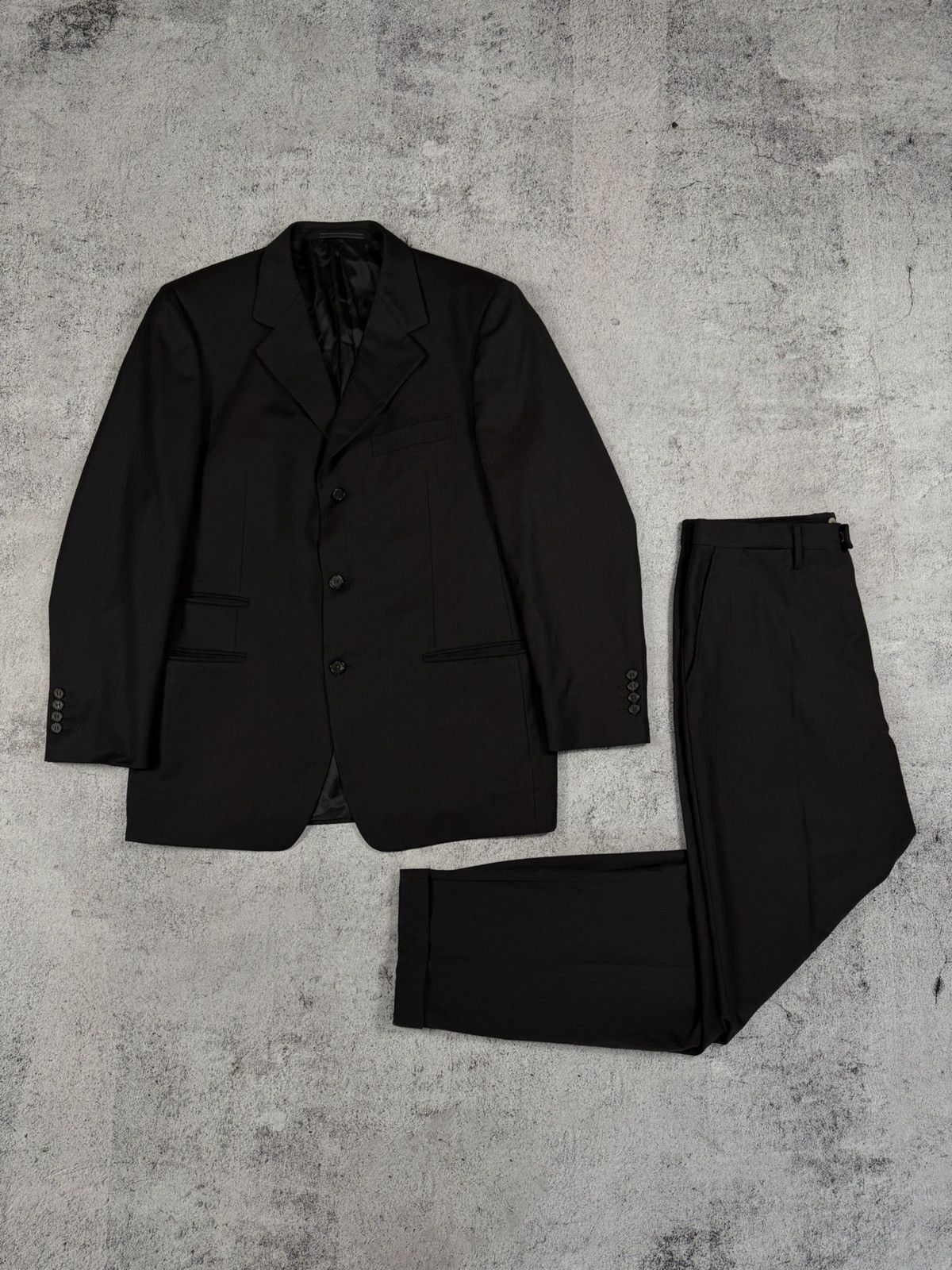 Gucci Classic Black Suit Original Size 52