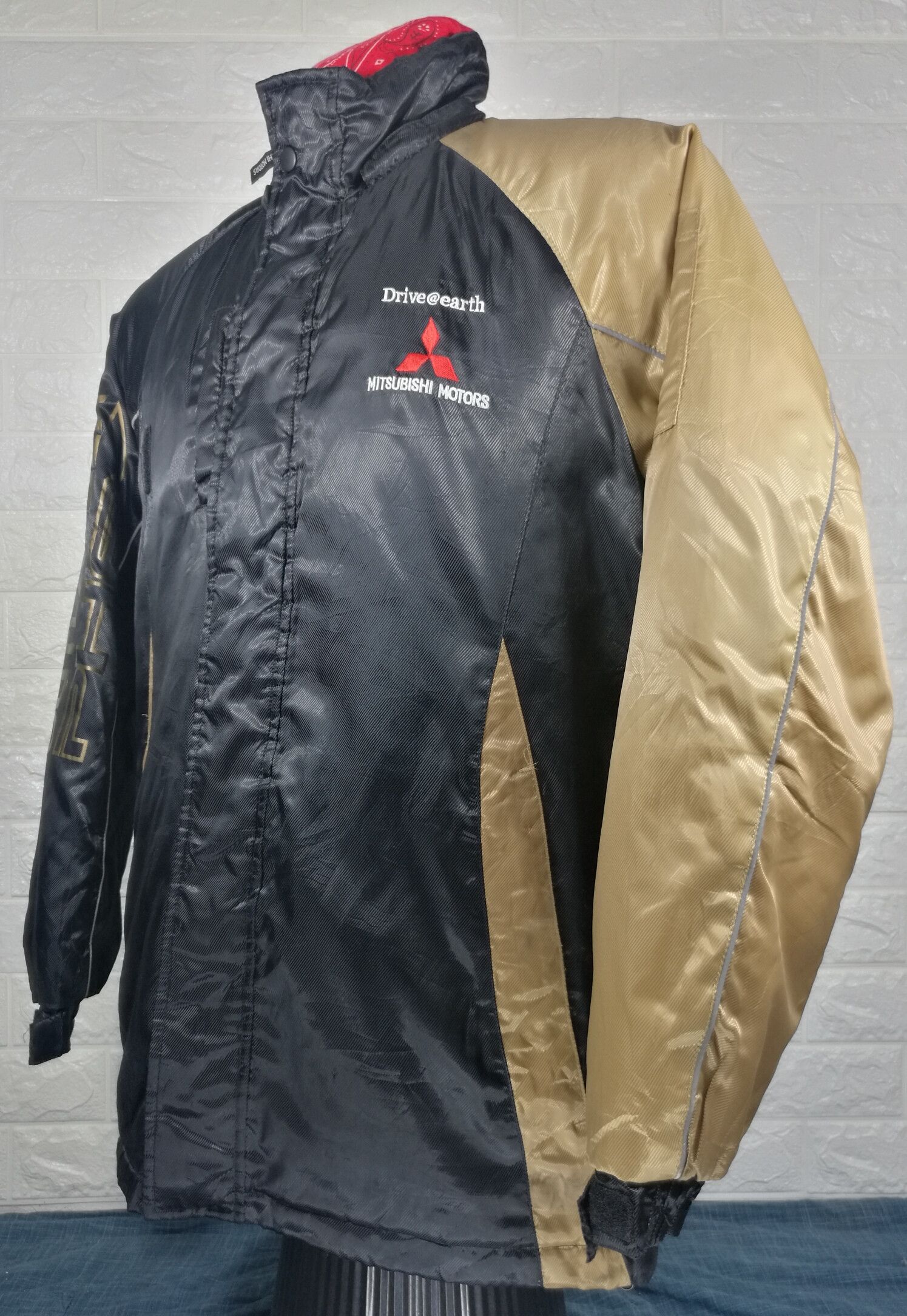 Japanese Brand Vintage Mitsubishi Outlander PHEV Racing Team Jacket Size US L / EU 52-54 / 3 - 3 Thumbnail