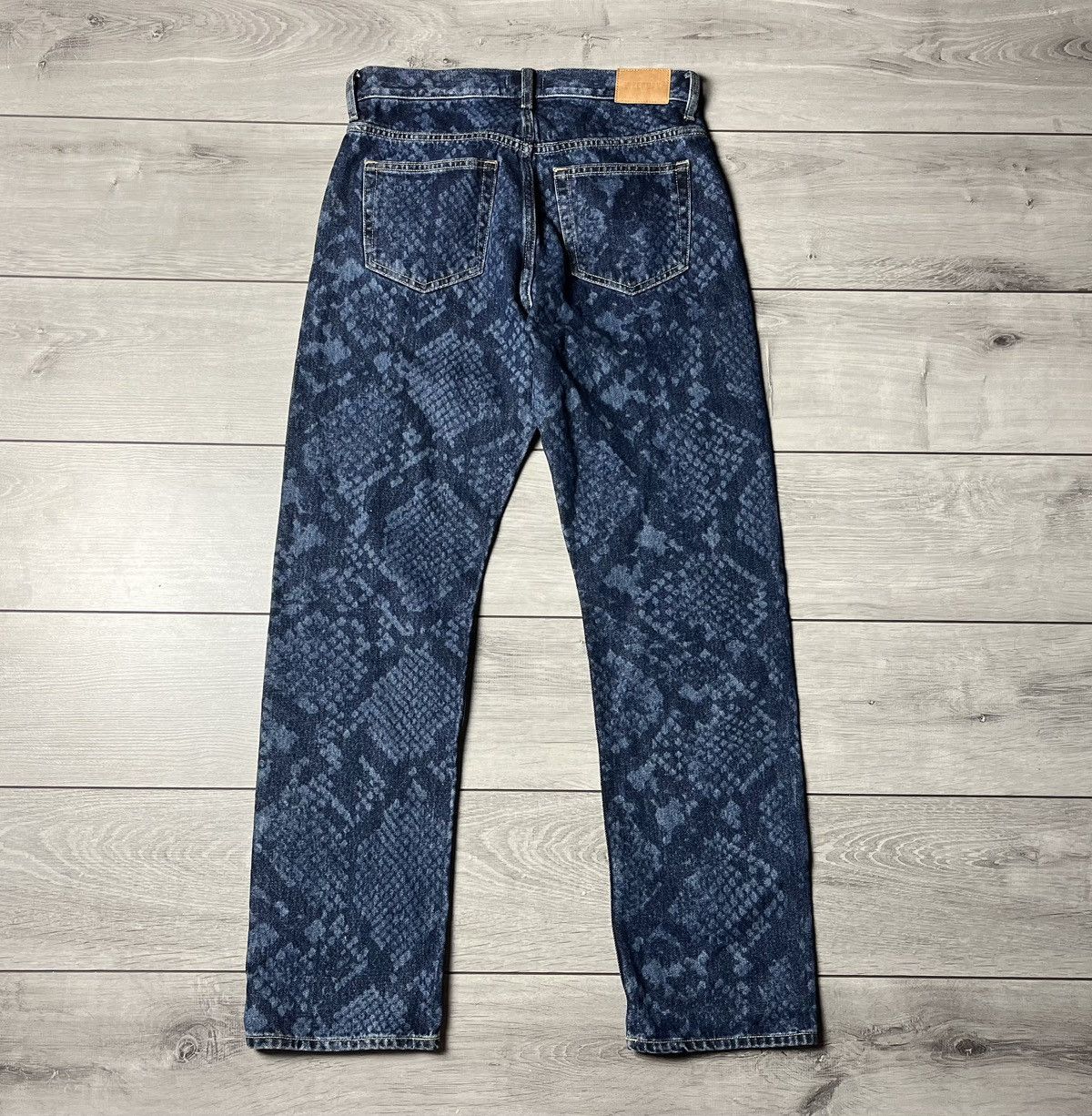 Japanese Brand Weekday space relaxed snake jeans size 28 Size US 28 / EU 44 - 6 Thumbnail