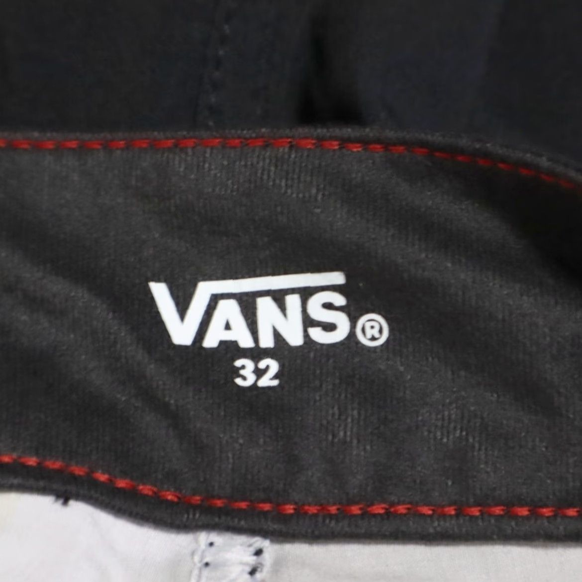 Vans VANS Board Shorts 18" High Stretch Black Floral Frog Men's 32 Board Shorts Mens 32 Black Floral Frog 18" Board Shorts Vans Regular fit Swimming Size US 32 / EU 48 - 5 Thumbnail