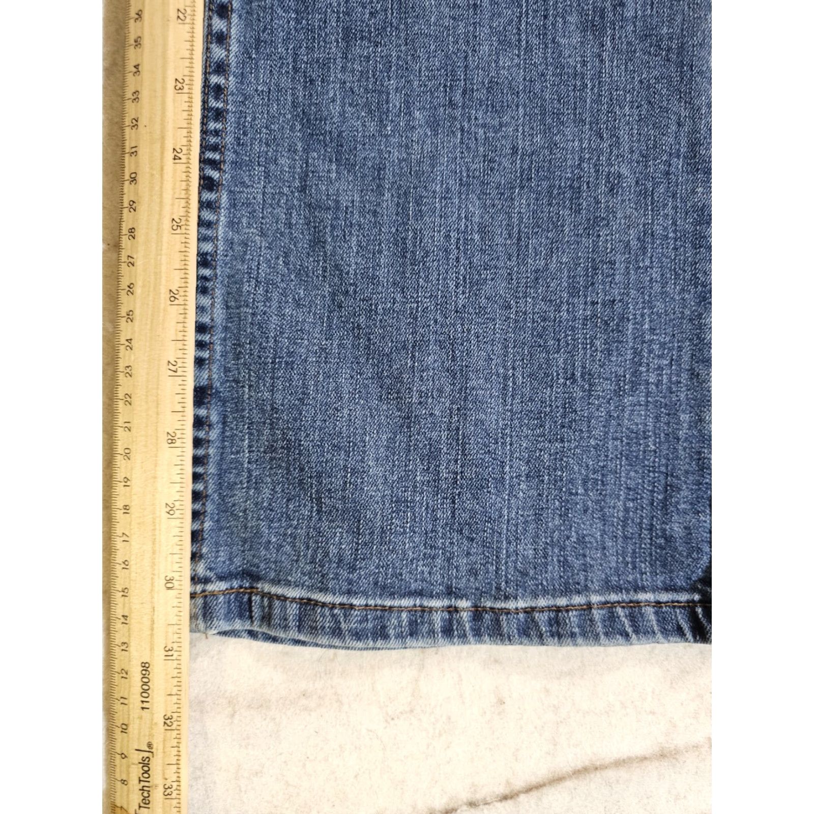 Harley Davidson Harley Davidson Jeans Bootcut Denim Med Wash Womens Size 10 Reg RN103819 Size 32" / US 10 / IT 46 - 6 Thumbnail
