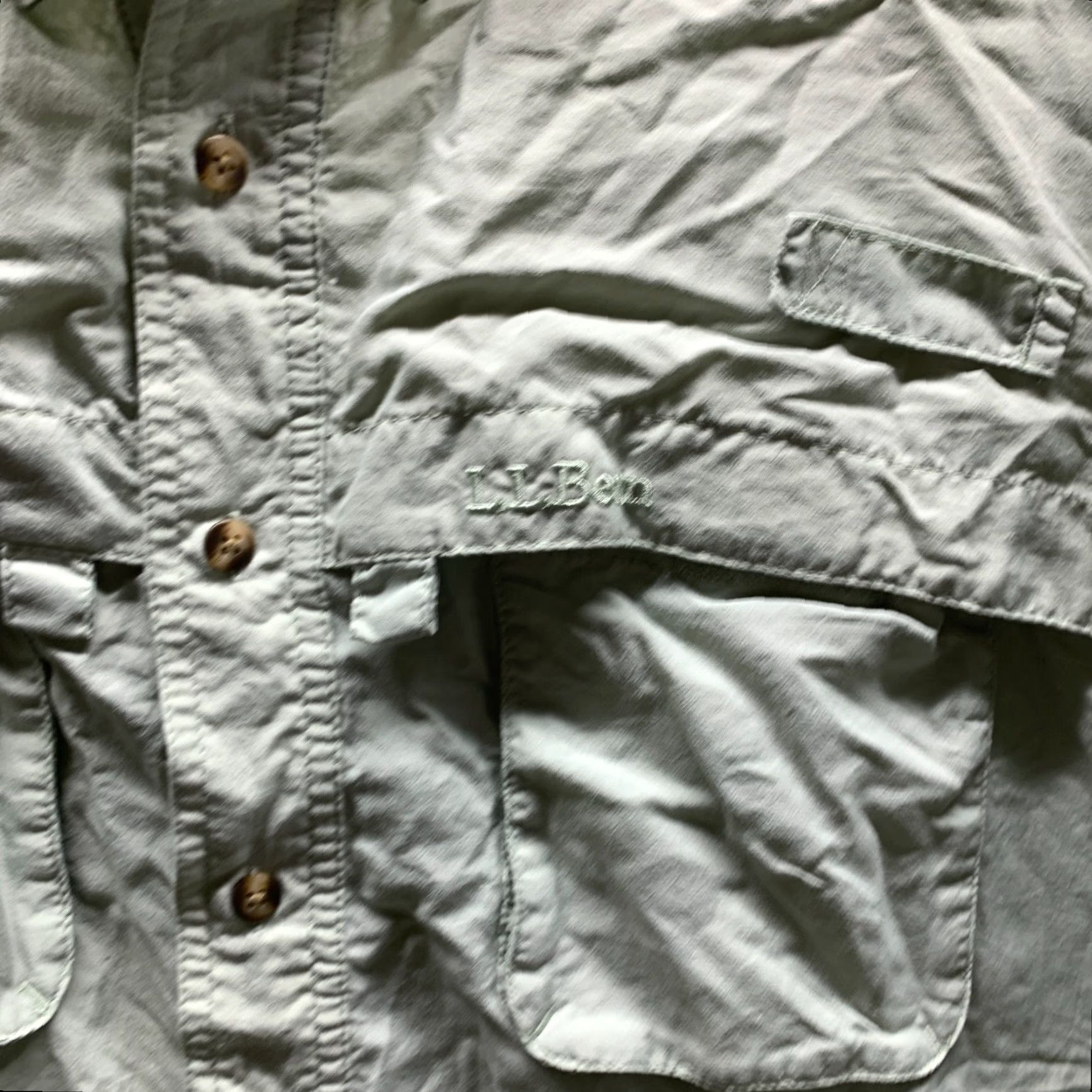 Vintage VINTAGE LL Bean Shirt Mens Adult Large Green Nylon Polyester Vented Button-Up Collared Pocketed Casual Athletic Nylon Polyester Size US L / EU 52-54 / 3 - 4 Thumbnail