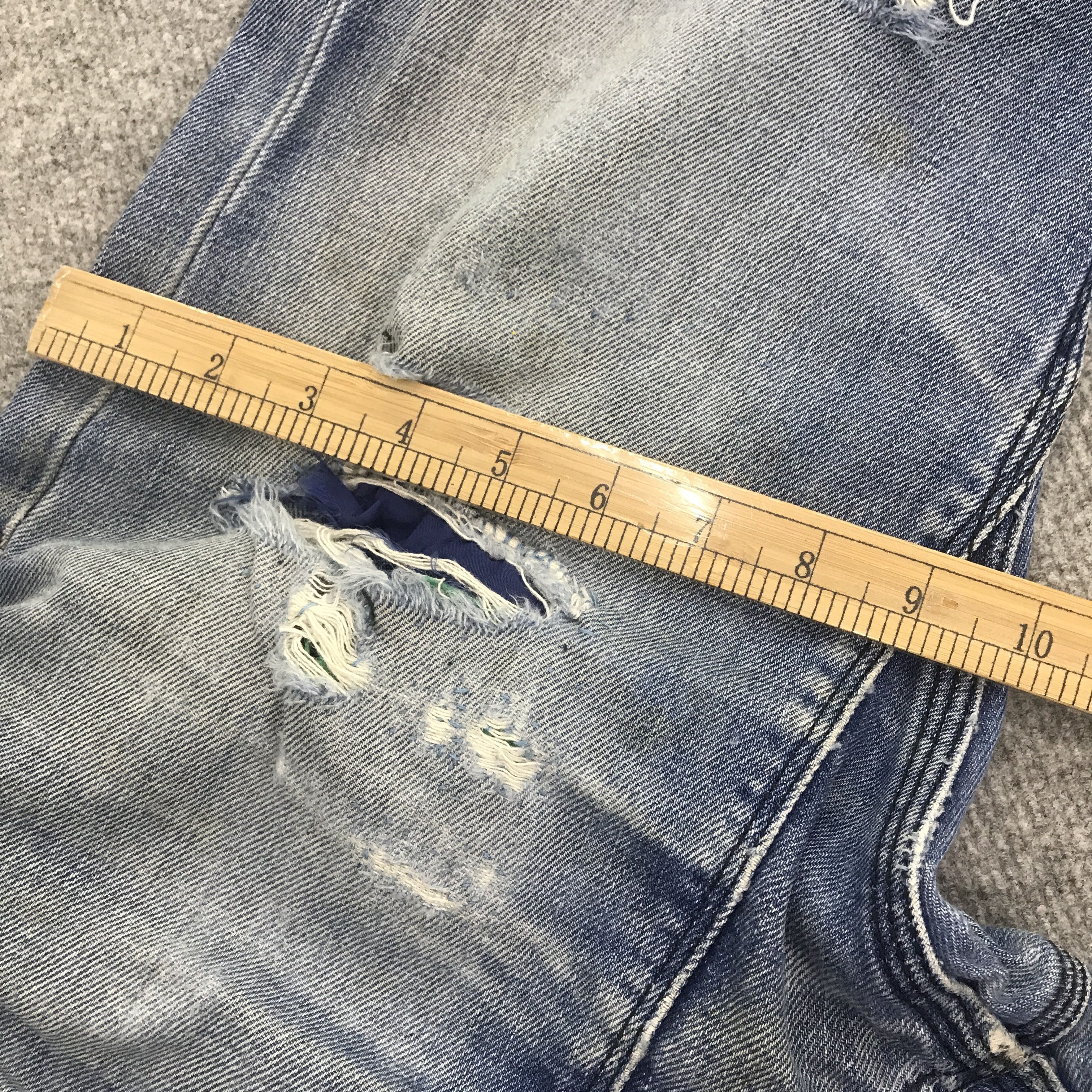 Diesel Rare diesel industry distressed jeans Size US 32 / EU 48 - 4 Thumbnail
