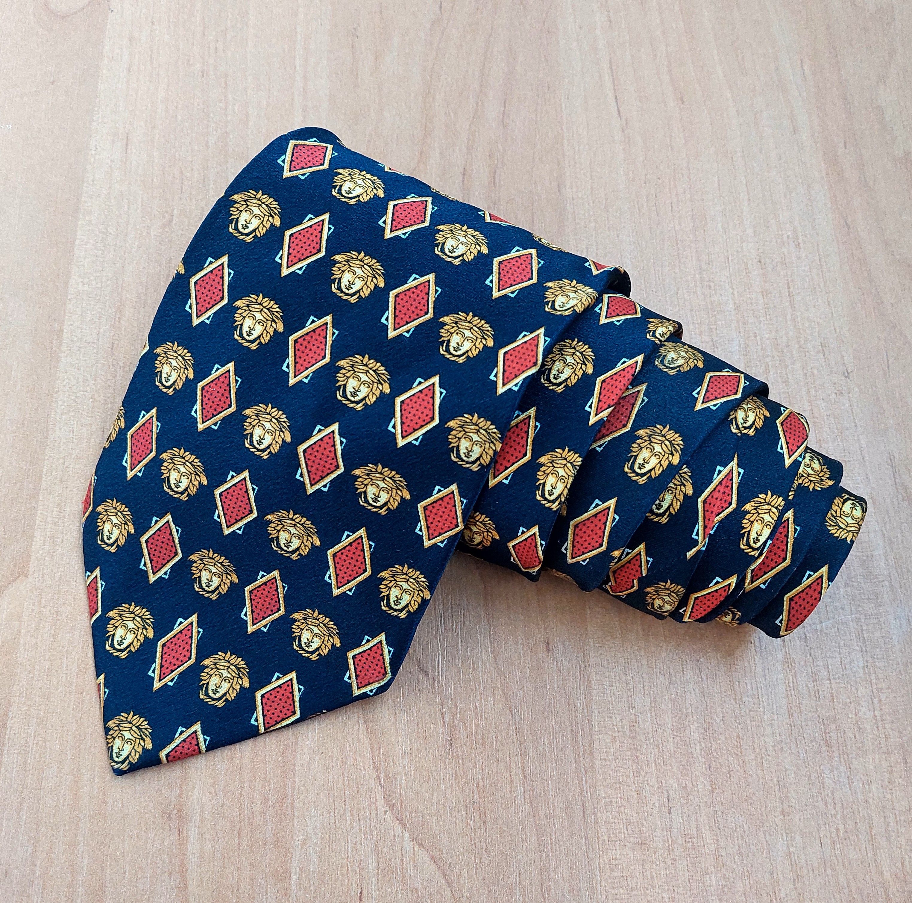 Versace Vintage Gianni Versace Medusa Silk Tie Navy Geometric 90s Size ONE SIZE - 2 Thumbnail