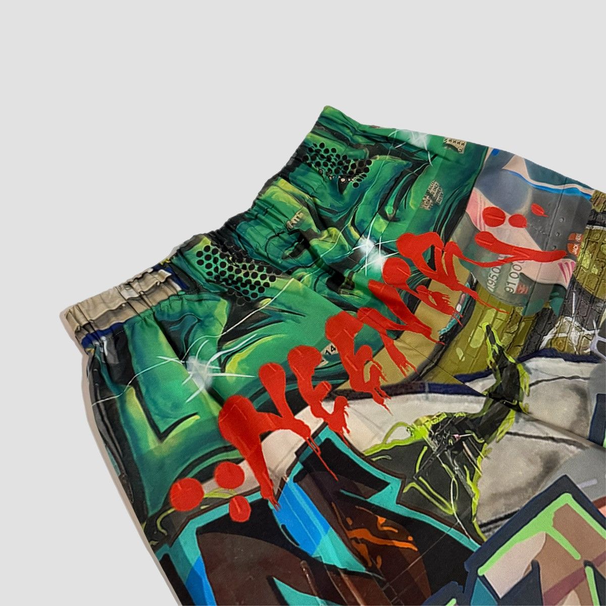 Off-White Off-White Graffiti Bermuda Shorts Size US 30 / EU 46 - 6 Thumbnail