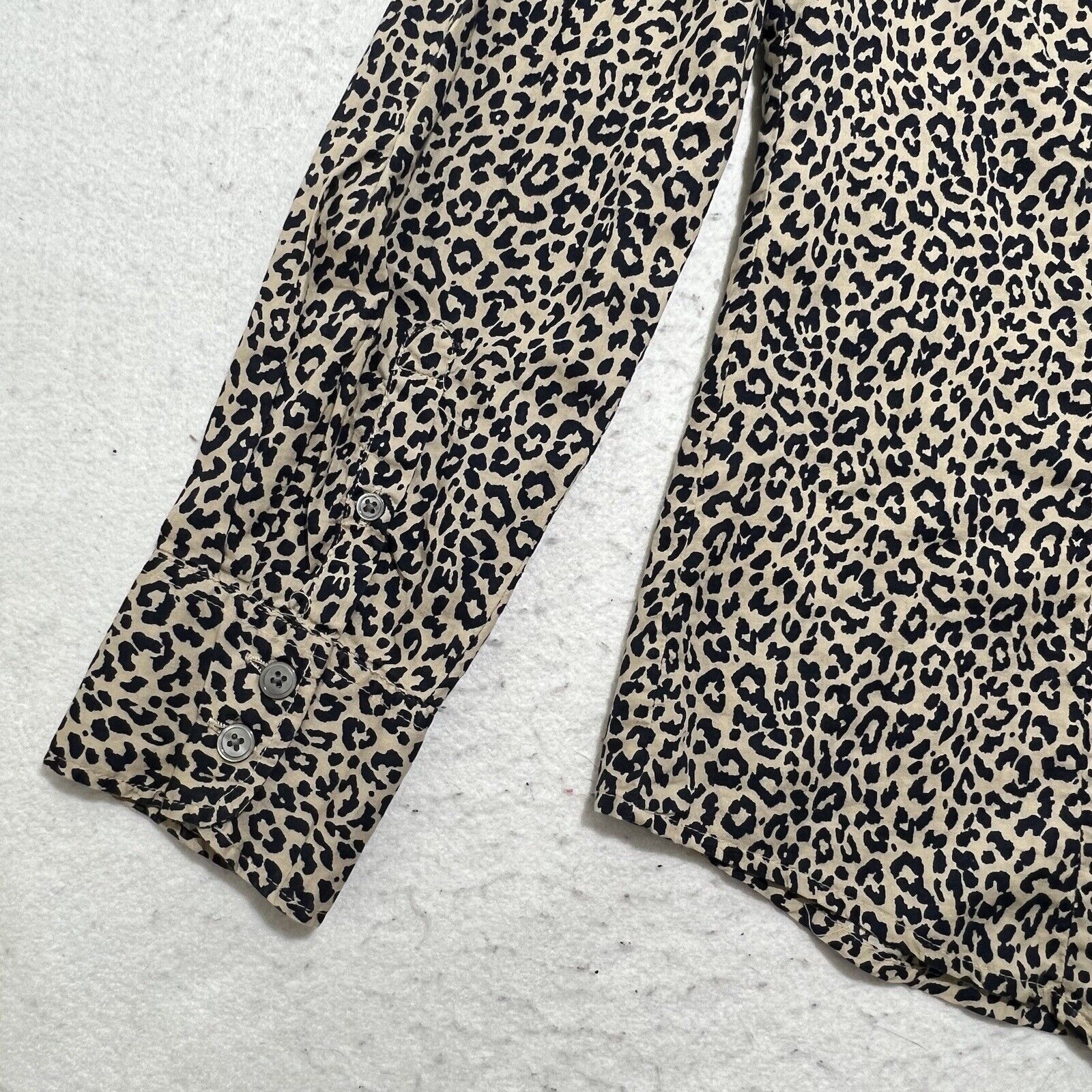 J.Crew J. Crew Button Up Long Sleeve Cheetah Leopard Print Top Size S / US 4 / IT 40 - 7 Thumbnail