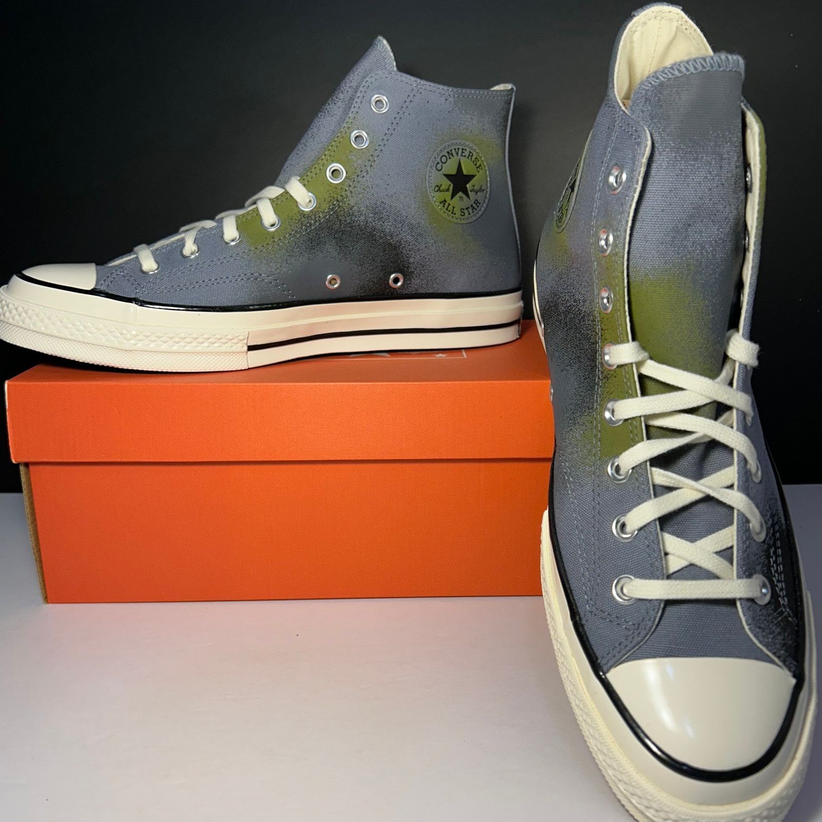 Converse Converse Chuck 70 Hi "Spray Paint" Lunar Grey Men 12 A03433C Size US 12 / EU 45 - 4 Thumbnail