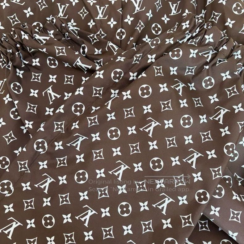 Louis Vuitton Louis Vuitton Sports pants with presbyopia full of logo pa Size US 34 / EU 50 - 6 Thumbnail