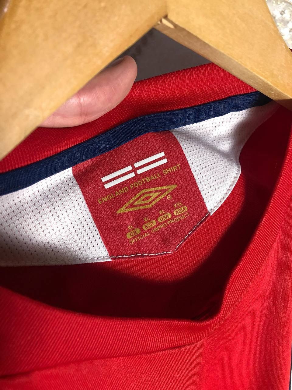 Umbro × Vintage VERY RARE UMBRO ENGLAND RETRO SOCCER JERSEY BLOKECORE Y2K Size US XL / EU 56 / 4 - 5 Thumbnail