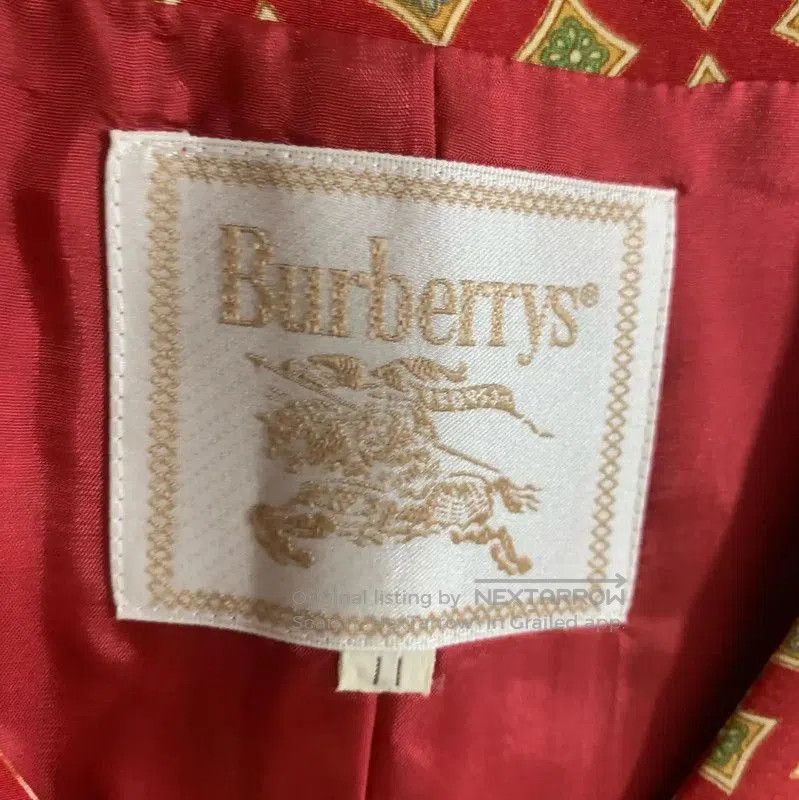 Burberry Women's Red Vest Cardigan in Polyester.