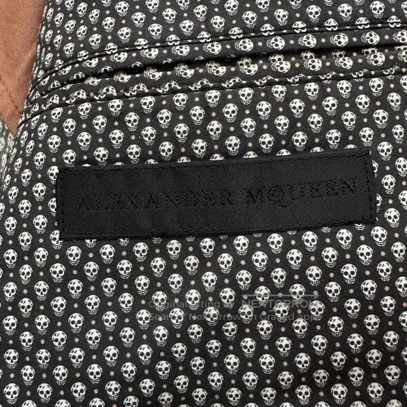 Alexander McQueen Alexander McQueen Men's Black Patterned Jacket . Size US XL / EU 56 / 4 - 6 Thumbnail