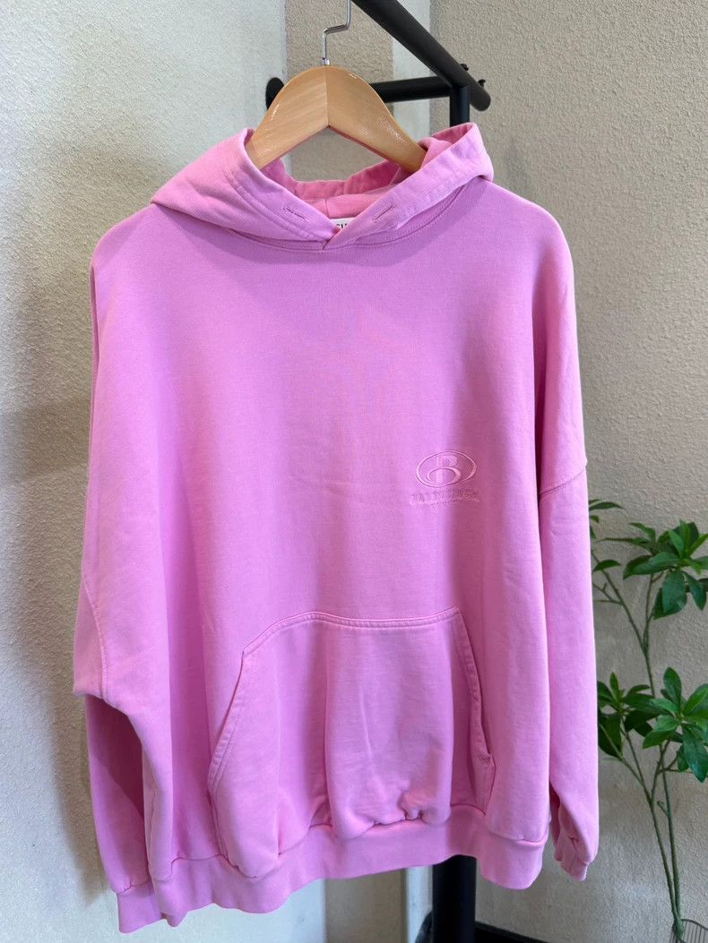 Balenciaga Balenciaga Pink hooded sweater Size US L / EU 52-54 / 3 - 1 Thumbnail