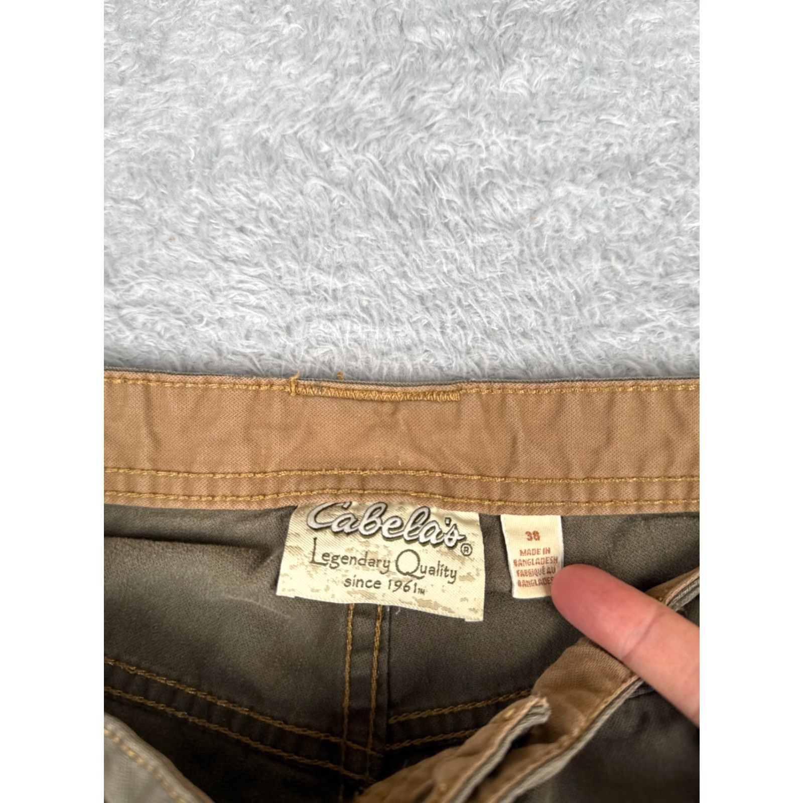 Vintage VINTAGE Columbia Mens Shorts 38 Green Beige Canvas Cargo 8in Inseam Regular 36x8 Casual Outdoors Men Size US 38 / EU 54 - 7 Thumbnail
