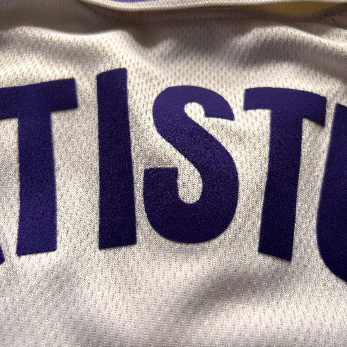 Fila Fiorentina Away Player Issue 1999-00 Batistuta #9 Size US M / EU 48-50 / 2 - 12 Thumbnail