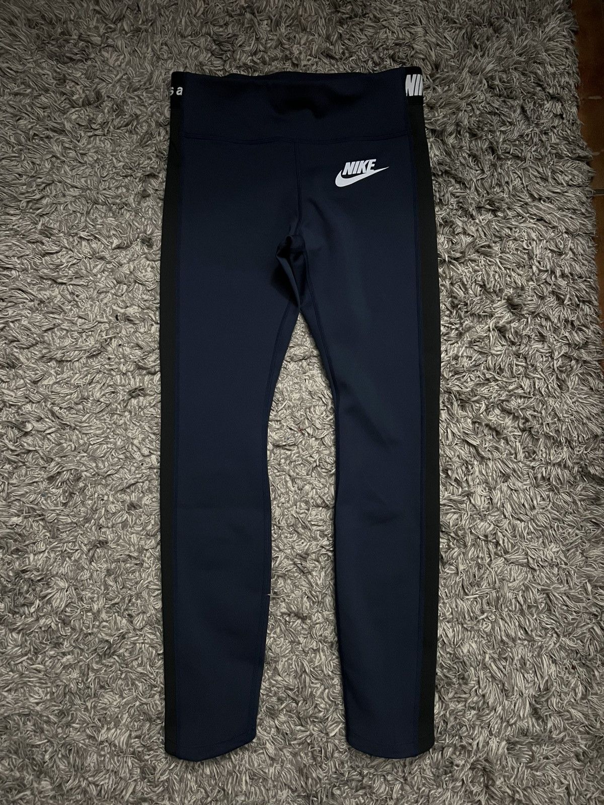 Nike × Sacai Nike/Sacai Leggings - navy Size 26" / US 2 / IT 38 - 2 Thumbnail