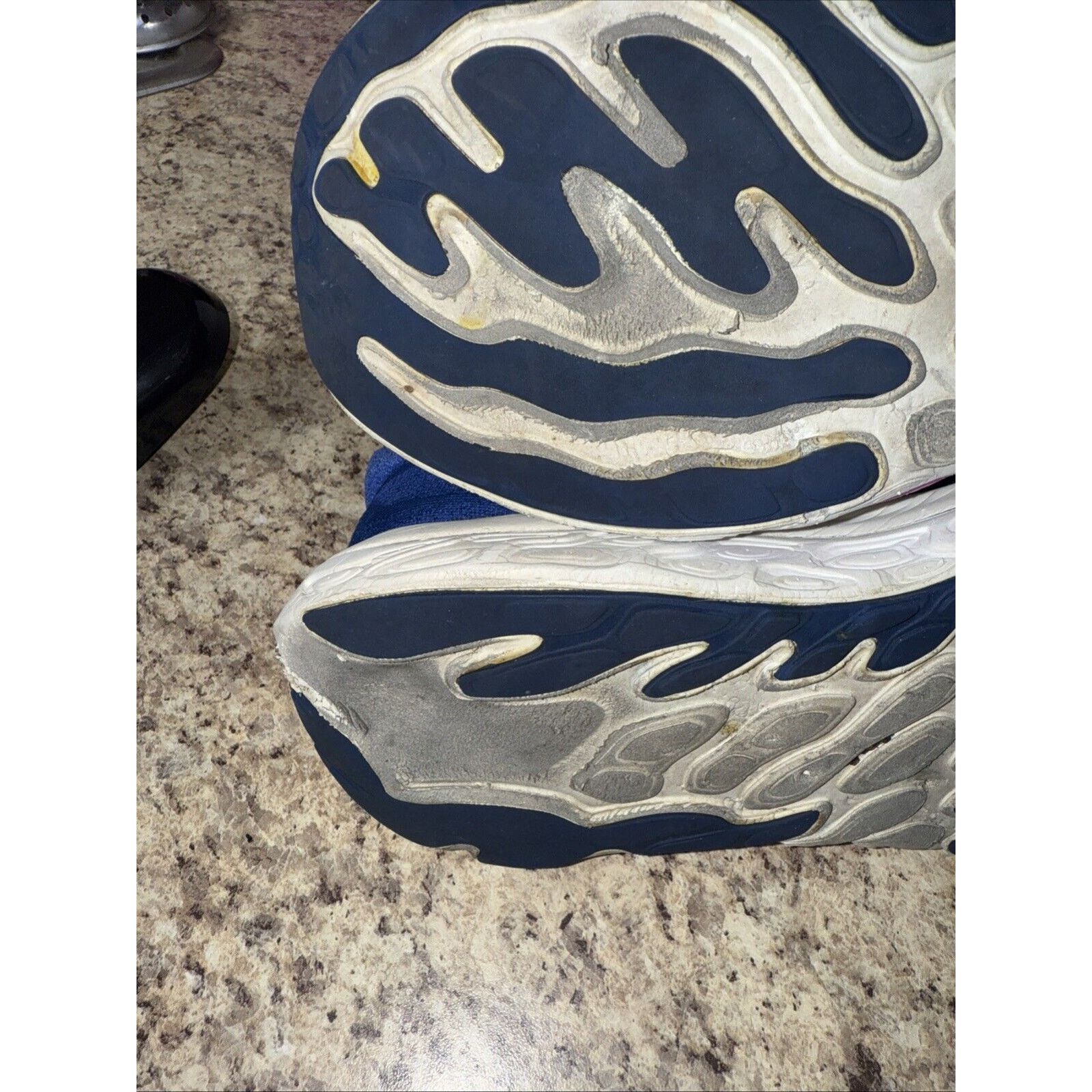 New Balance New Balance Fresh Foam X Vongo v6 Womens 9 Sneakers Running Size US 9 / IT 39 - 11 Thumbnail