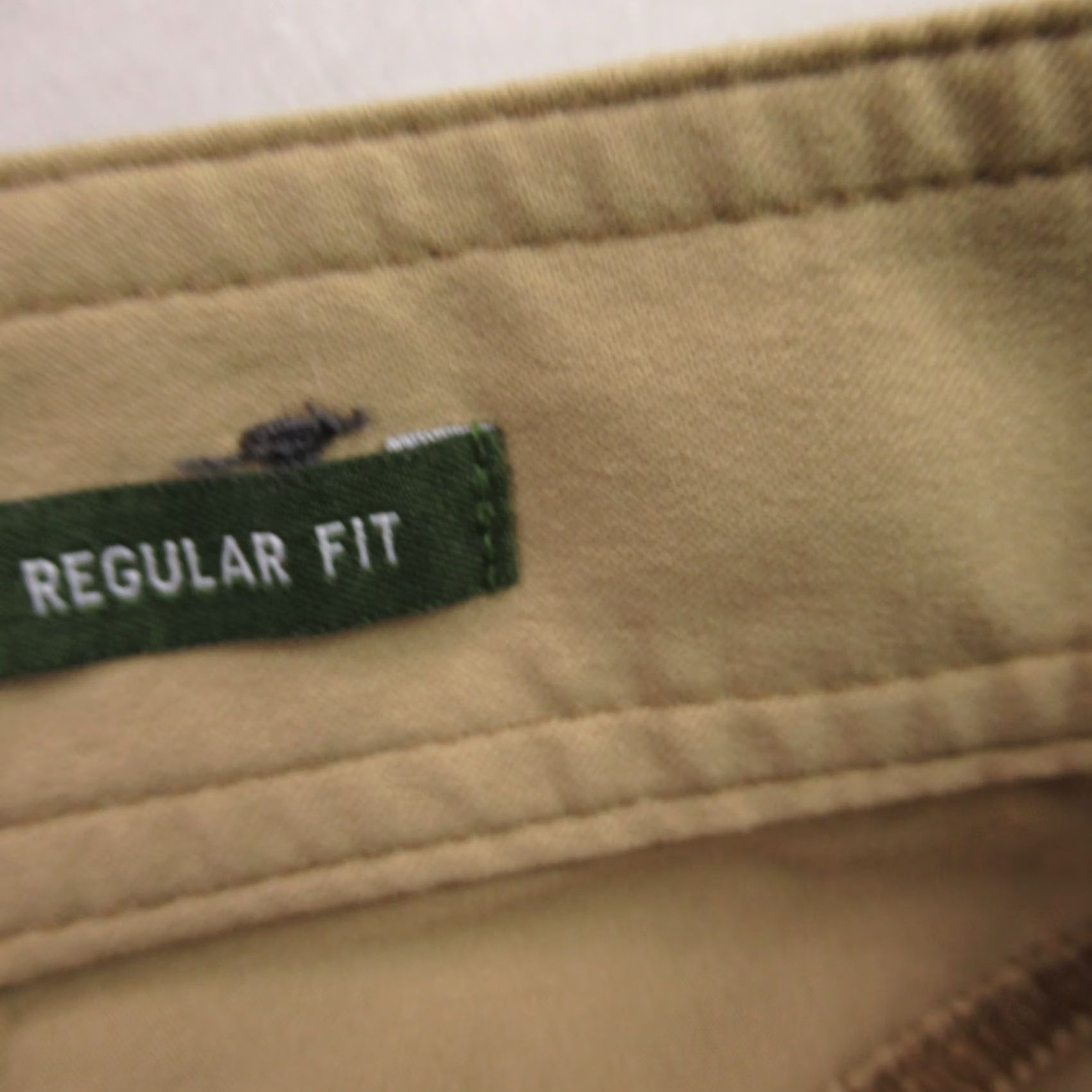 Vintage REI Pants Mens 34X32 Cargo Pockets Straight Leg Lightweight Beige Regular Fit Pants Size US 34 / EU 50 - 4 Thumbnail